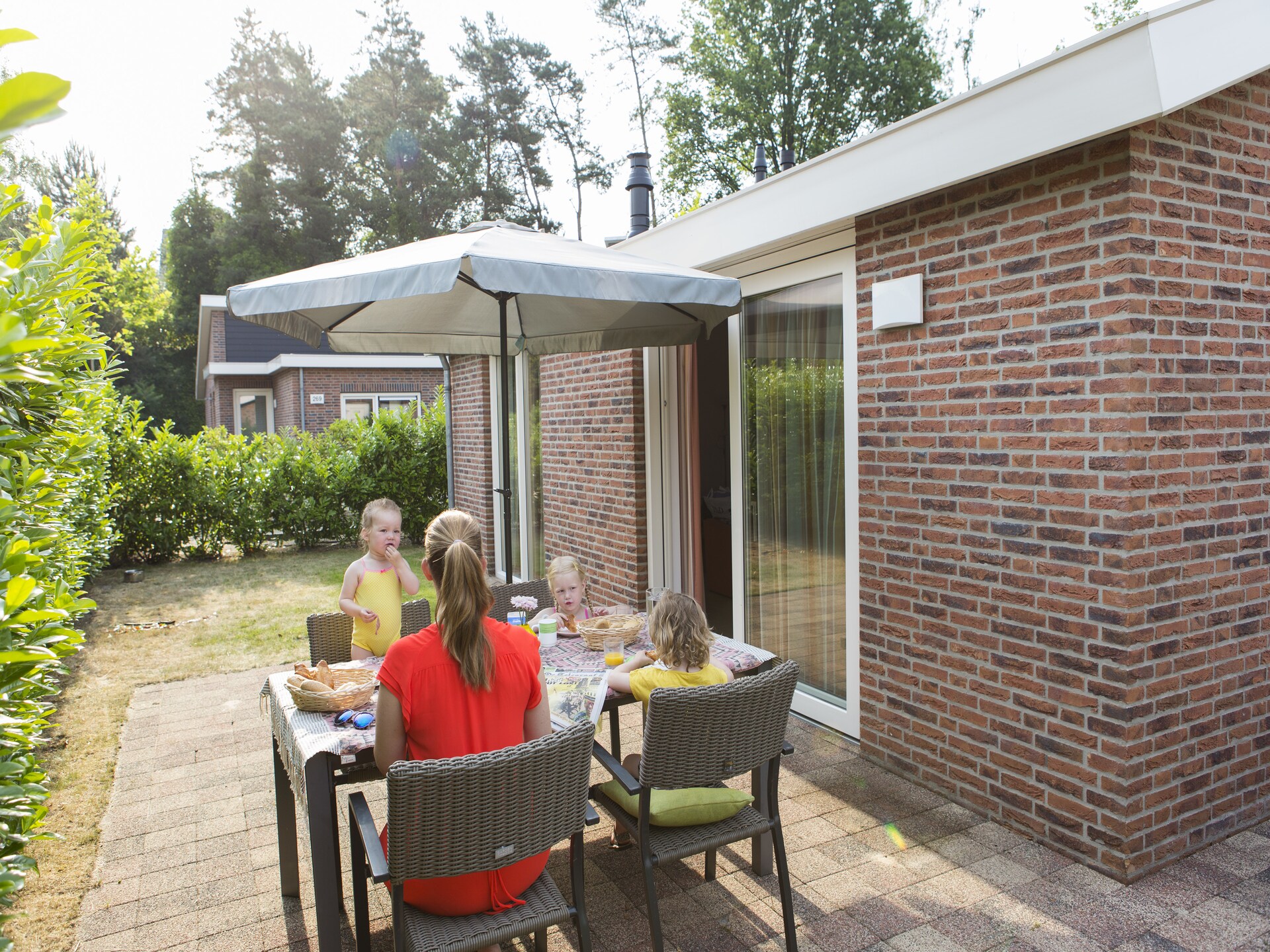 Vrijstaande wellnessvilla met jacuzzi en sauna in Arcen - foto 39