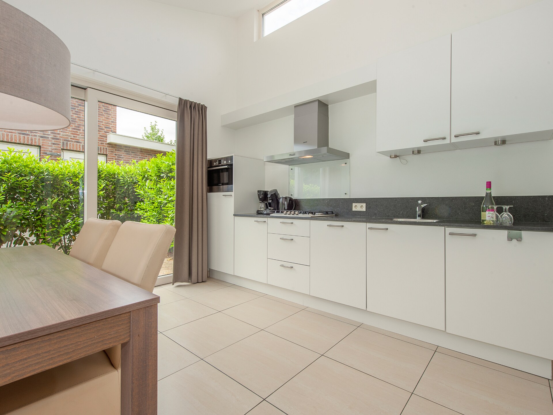 Vrijstaande wellnessvilla met jacuzzi en sauna in Arcen - foto 6
