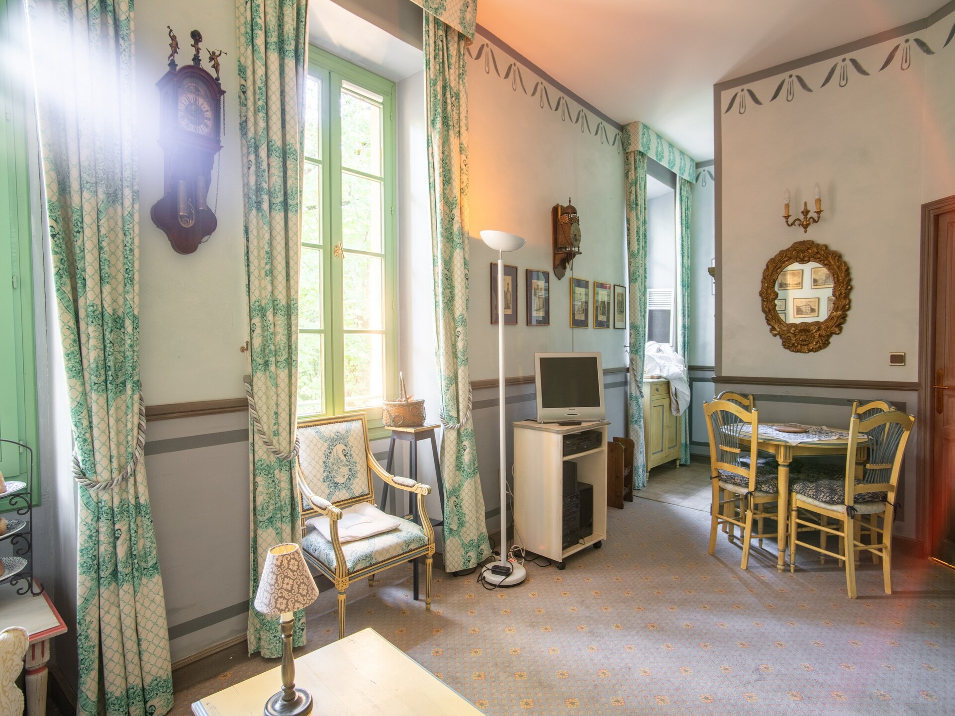 Authentieke Provençaalse studio in kasteel bij Montbrun les Bains - foto 11