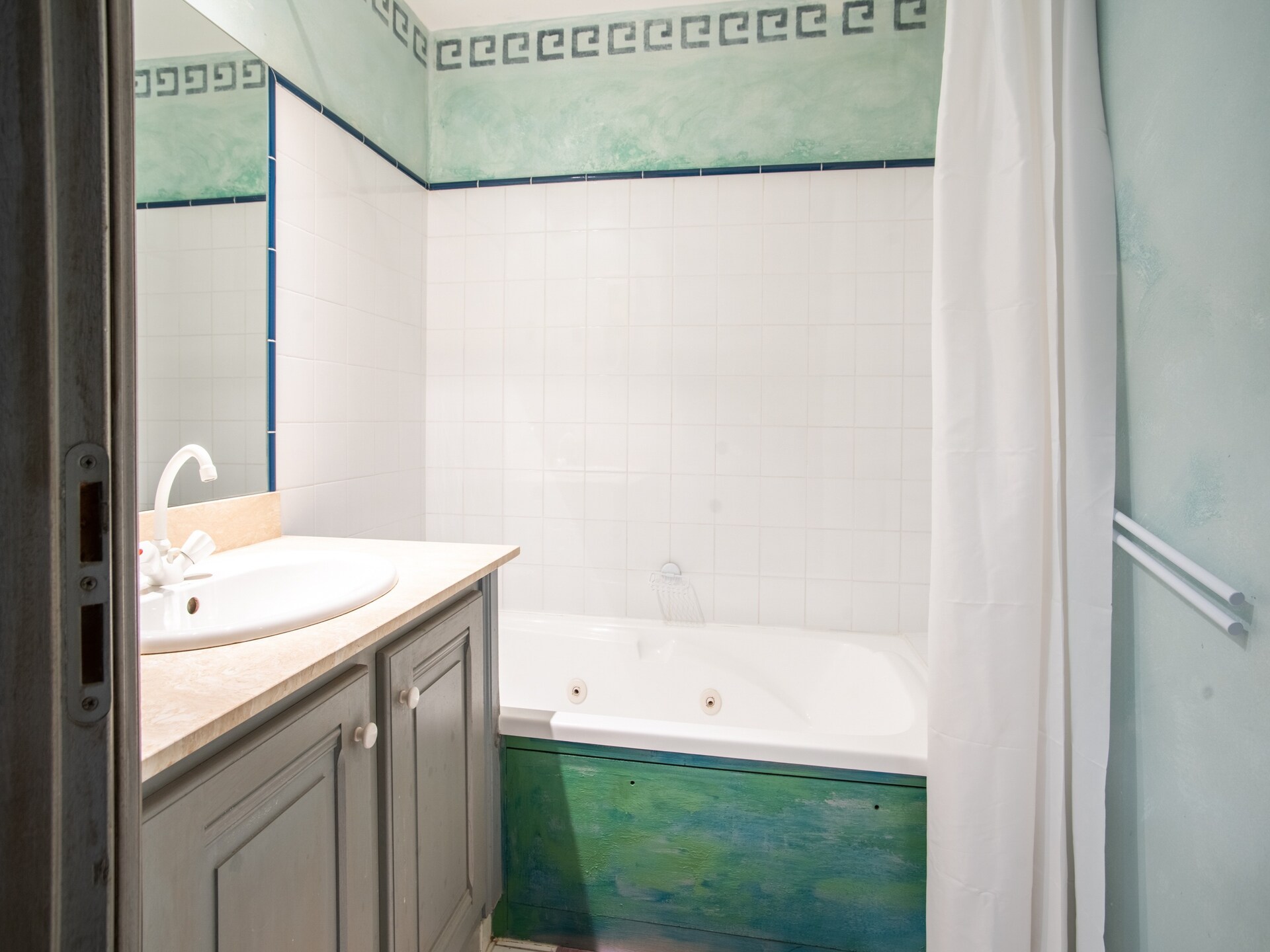 Authentieke Provençaalse studio in kasteel bij Montbrun les Bains - foto 22