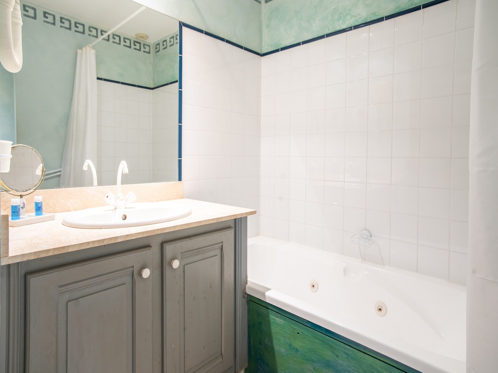 Authentieke Provençaalse studio in kasteel bij Montbrun les Bains - foto 24