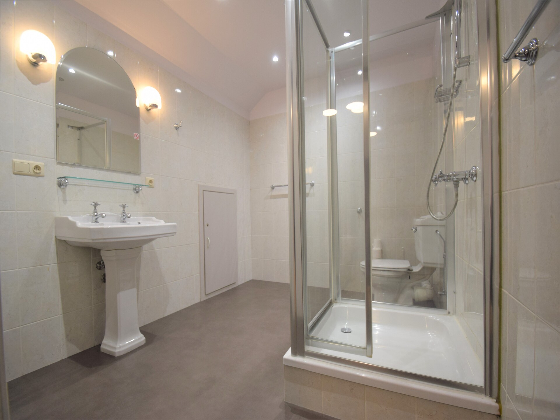 Landhuis in de bossen bij Spa voor 30 personen met sauna en jacuzzi - foto 23