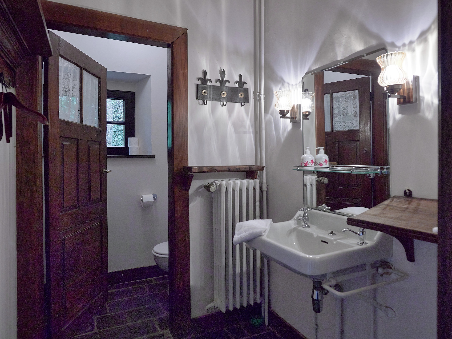 Majestueuze kasteelvilla in de bossen van Spa met sauna en bubbelbad voor 20 personen - foto 35