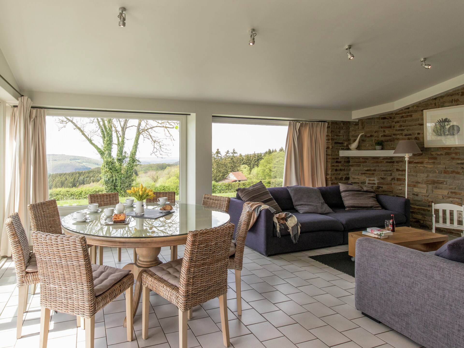 Ruim vakantiehuis Le Paradis et Espace in Rendeux-Beffe voor 10 personen - foto 3