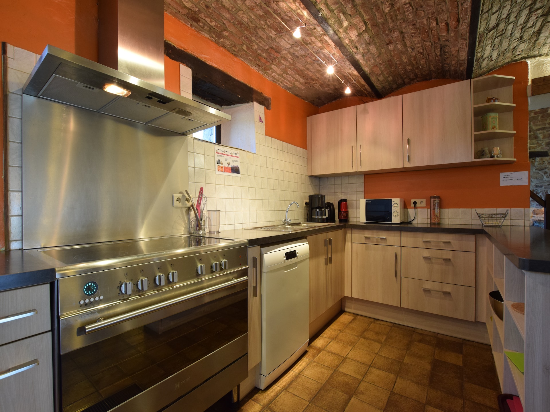 16-persoons boerderij met sauna in hartje Gouvy - foto 9