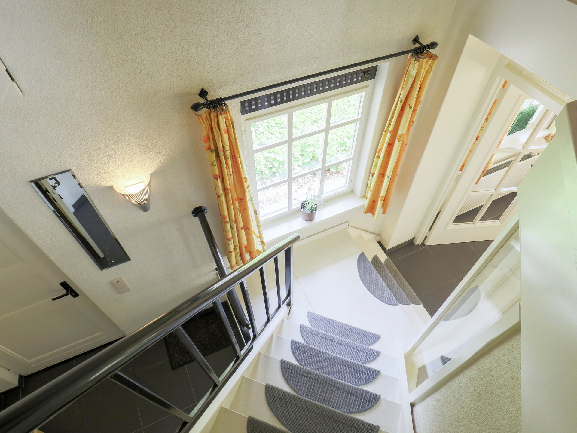 8-persoons villa met balkon en omheinde tuin in Rendeux-Beffe - foto 14