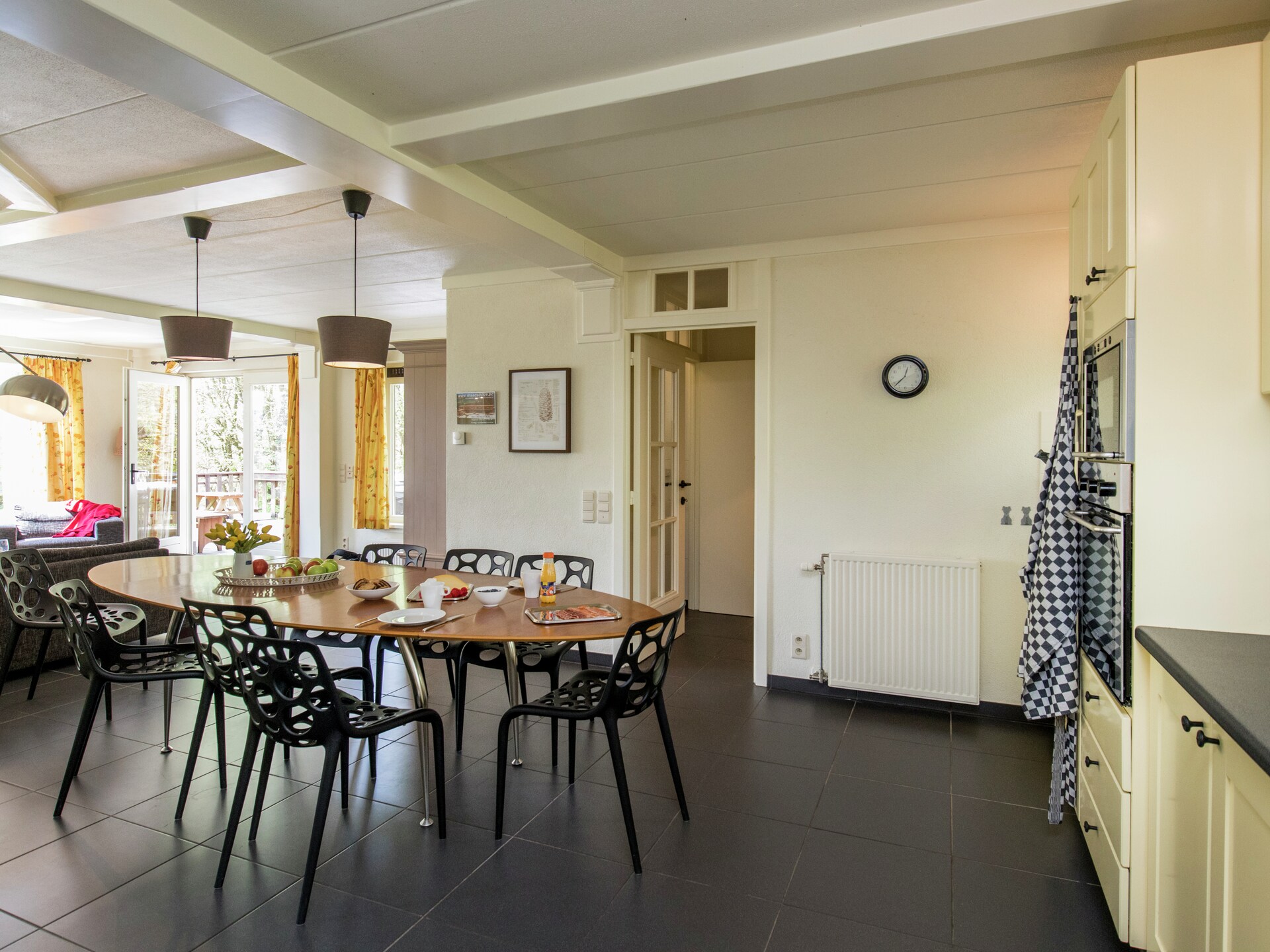 8-persoons villa met balkon en omheinde tuin in Rendeux-Beffe - foto 12