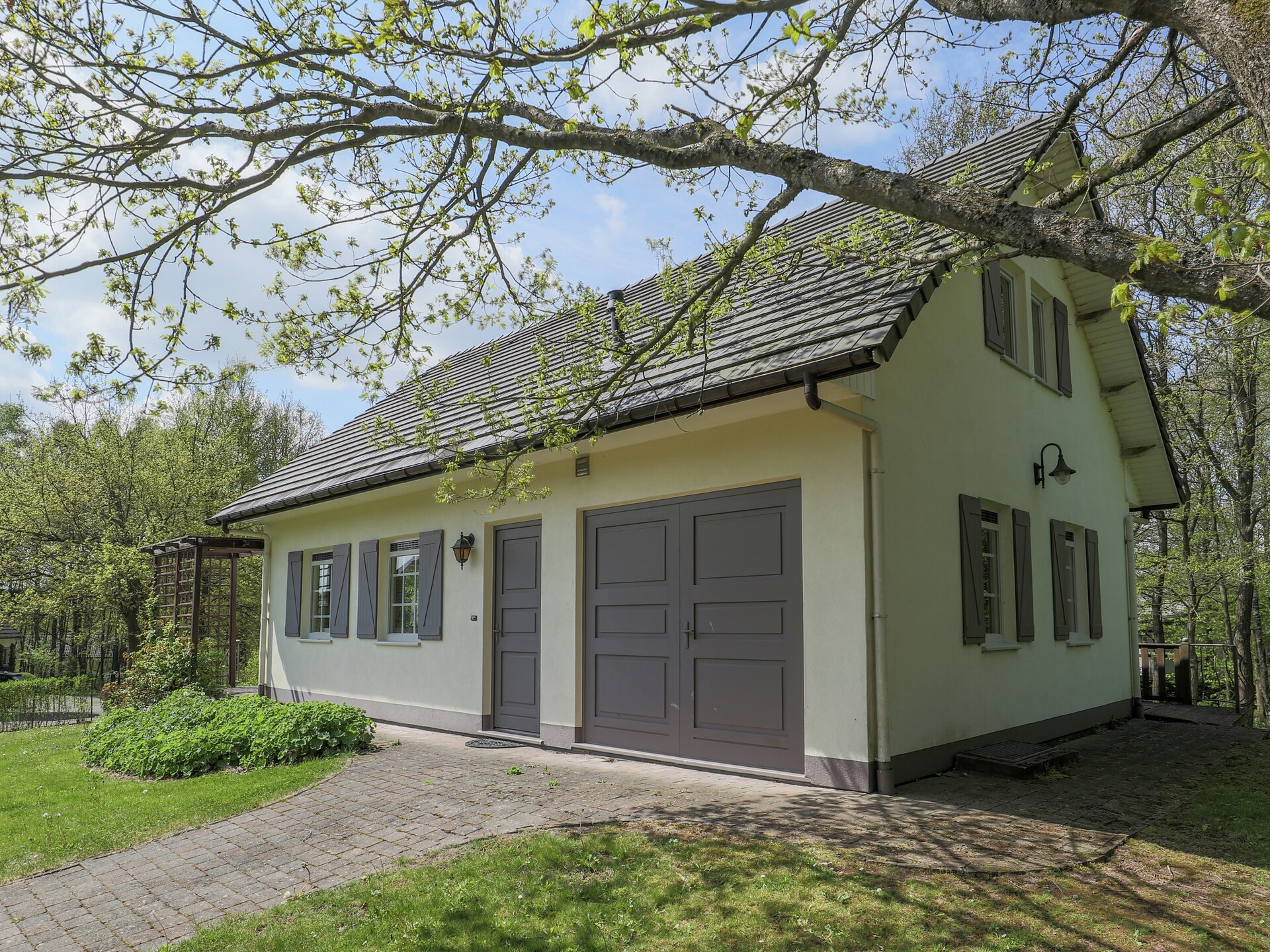 8-persoons villa met balkon en omheinde tuin in Rendeux-Beffe - foto 6