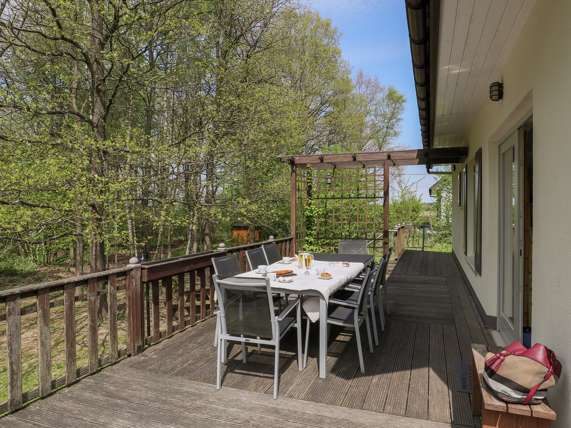 8-persoons villa met balkon en omheinde tuin in Rendeux-Beffe - foto 29