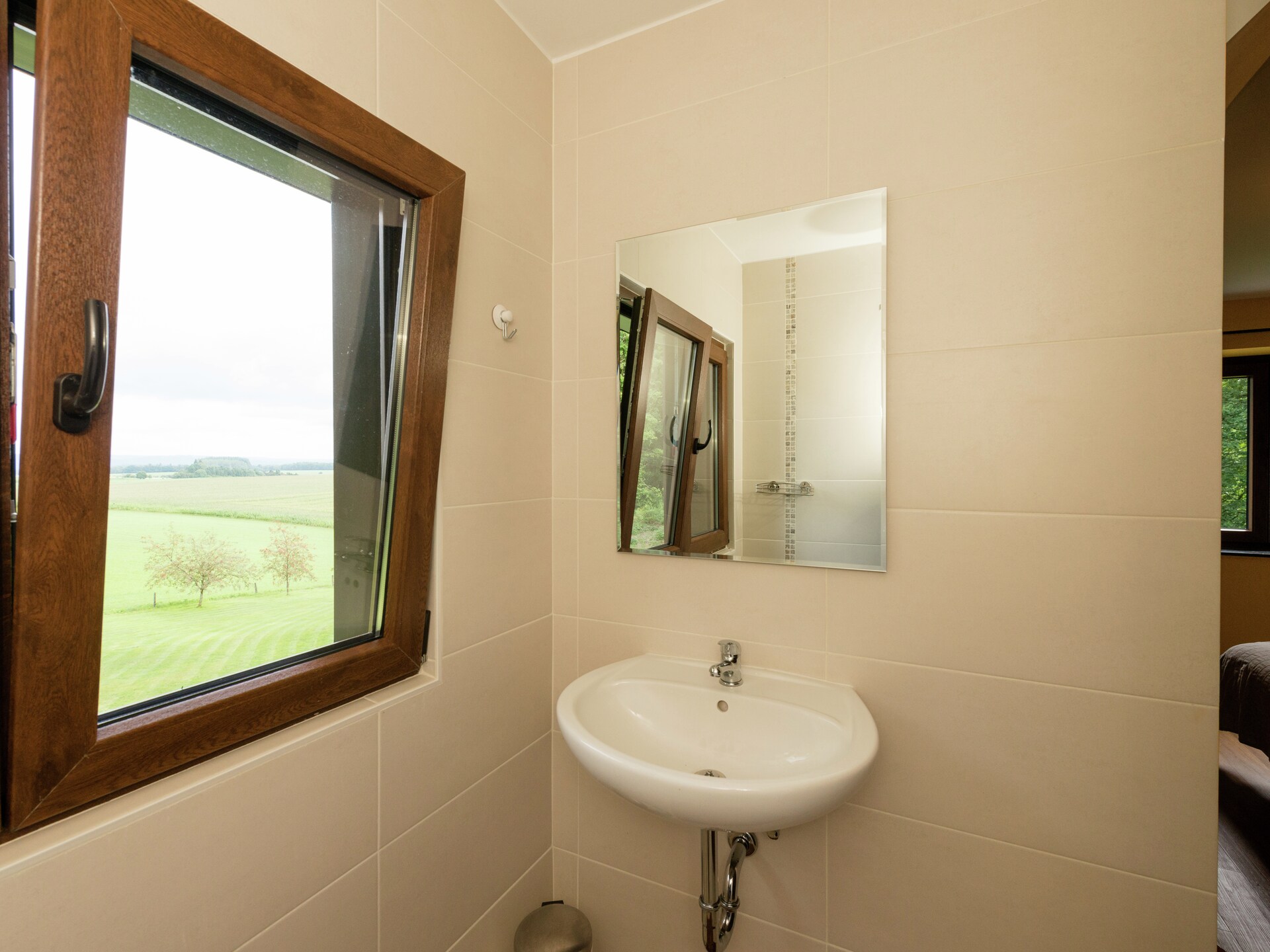 Villa Le Beau Jardin: 5-slaapkamer villa met sauna en tennis in Tenneville - foto 31