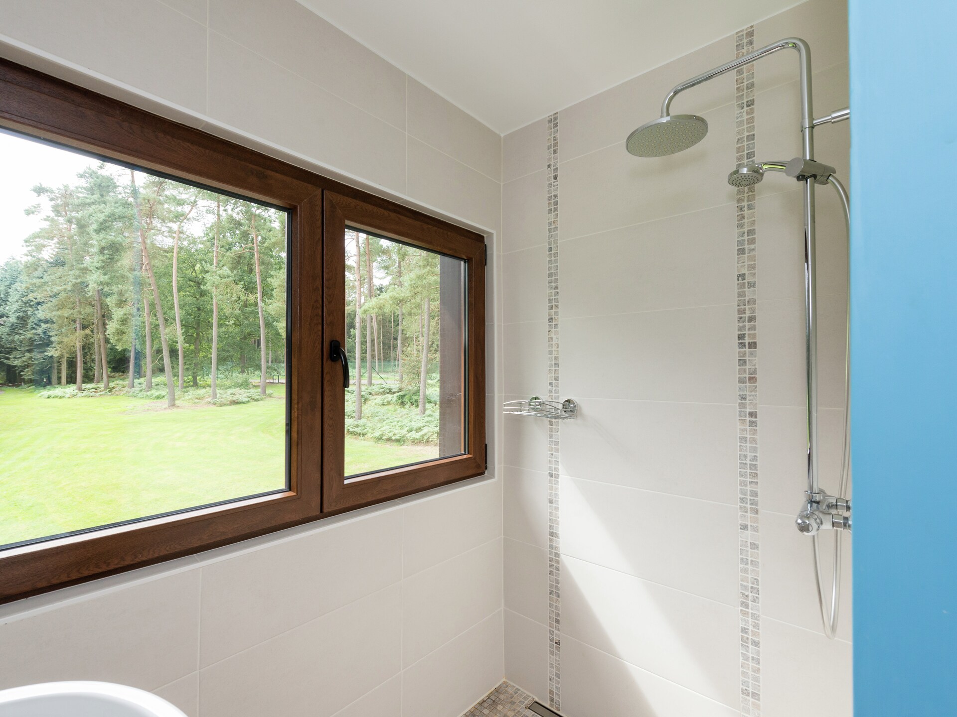 Villa Le Beau Jardin: 5-slaapkamer villa met sauna en tennis in Tenneville - foto 27