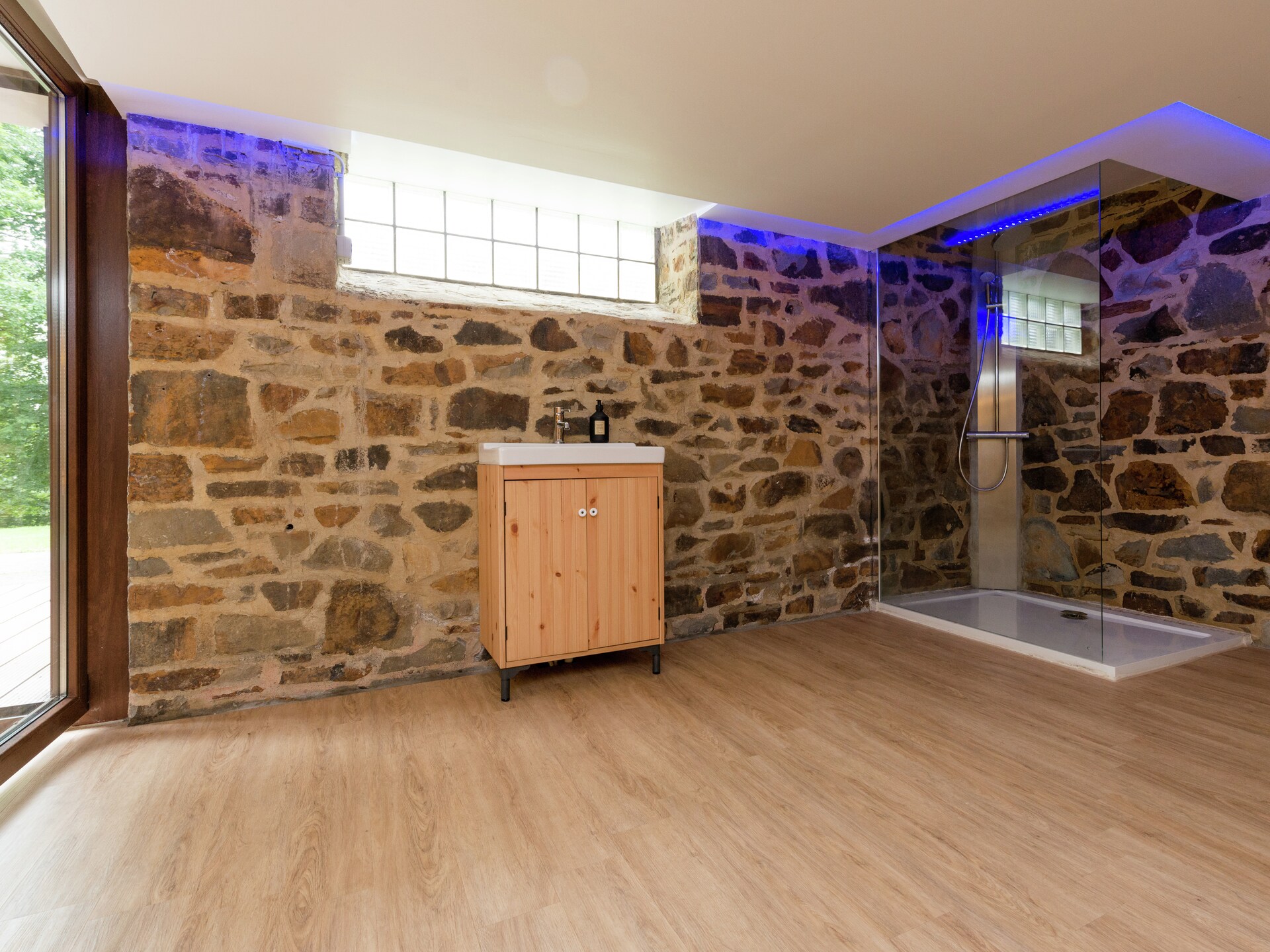 Villa Le Beau Jardin: 5-slaapkamer villa met sauna en tennis in Tenneville - foto 39