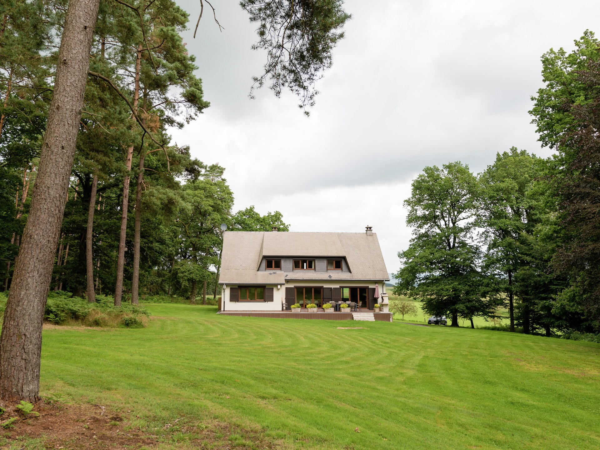 Villa Le Beau Jardin: 5-slaapkamer villa met sauna en tennis in Tenneville - foto 11