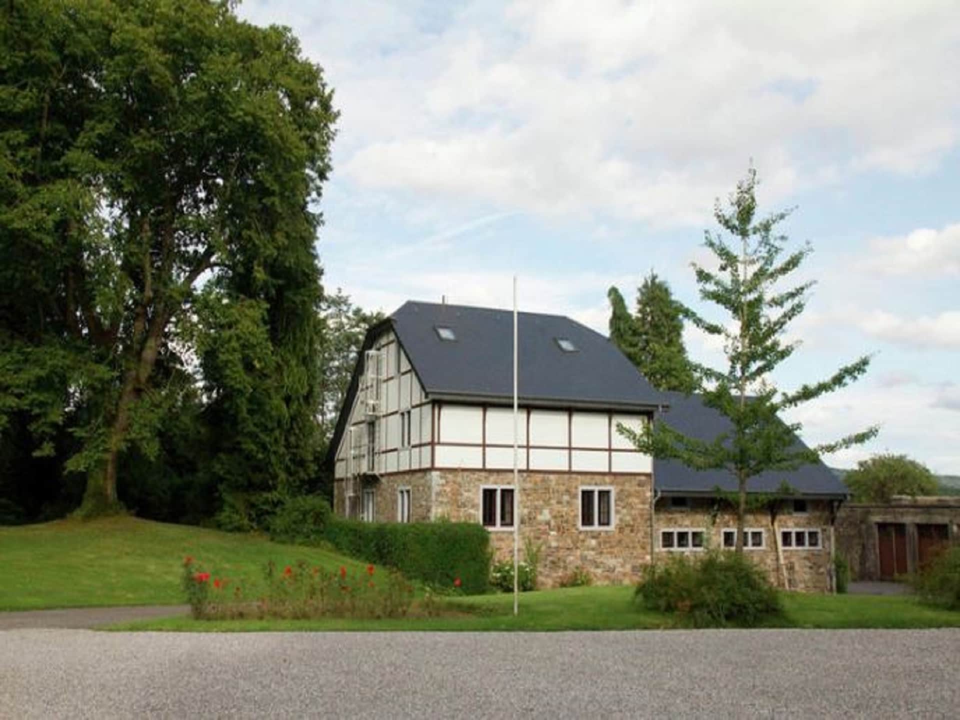Ruim vakantiehuis in Stoumont voor 22 personen met sauna - foto 3