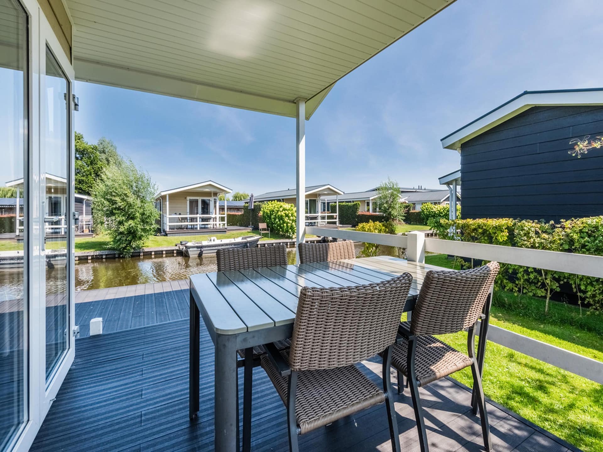 Sfeervol landhuis aan het water in Giethoorn - foto 6