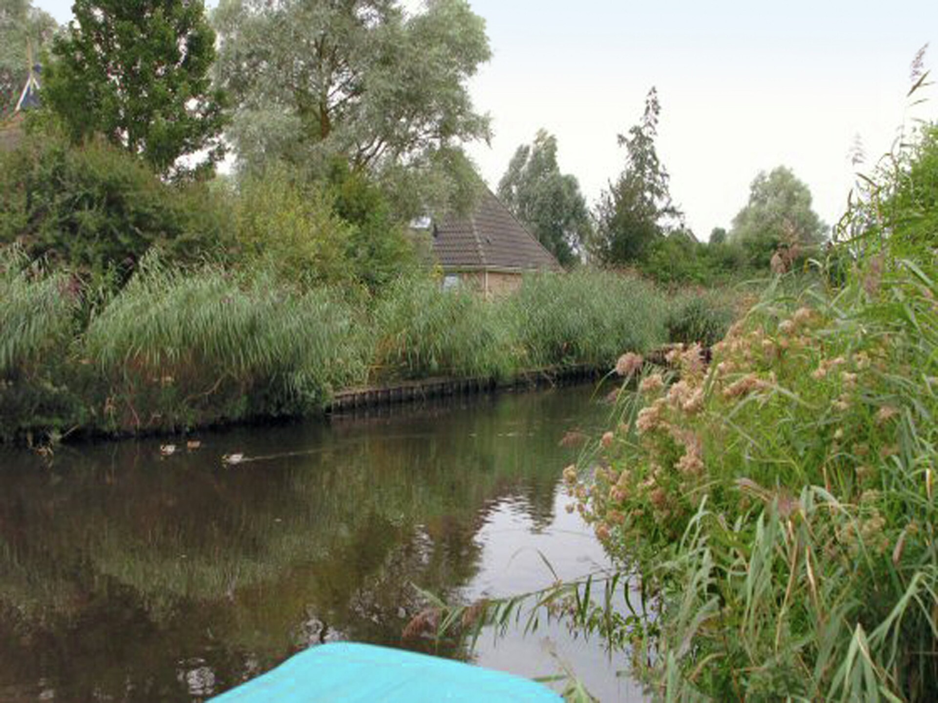 Wellness vakantiehuis aan het water in hartje Fries Merengebied - foto 29