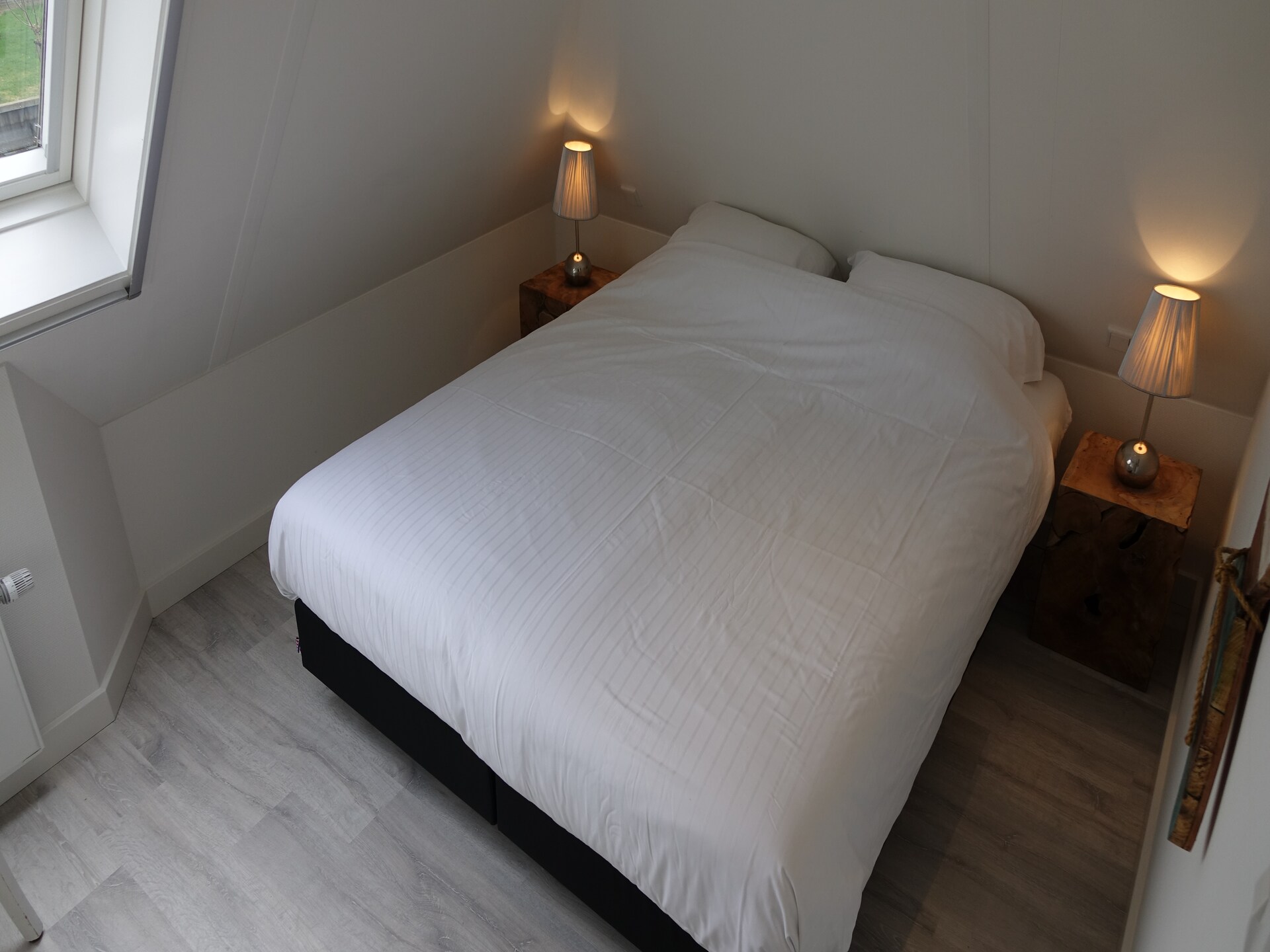 Wellness vakantiehuis aan het water in hartje Fries Merengebied - foto 9