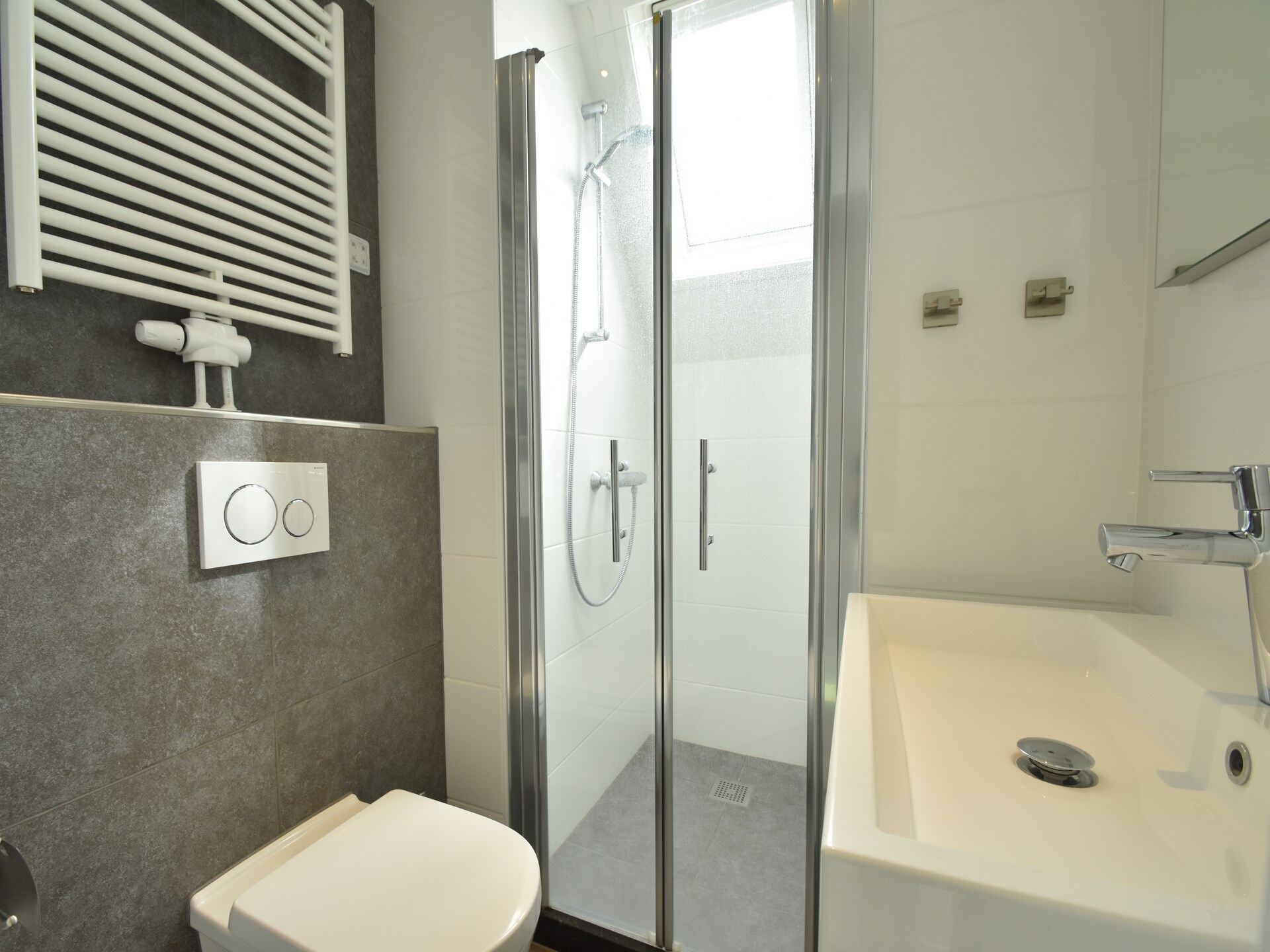 Wellness vakantiehuis aan het water in hartje Fries Merengebied - foto 19
