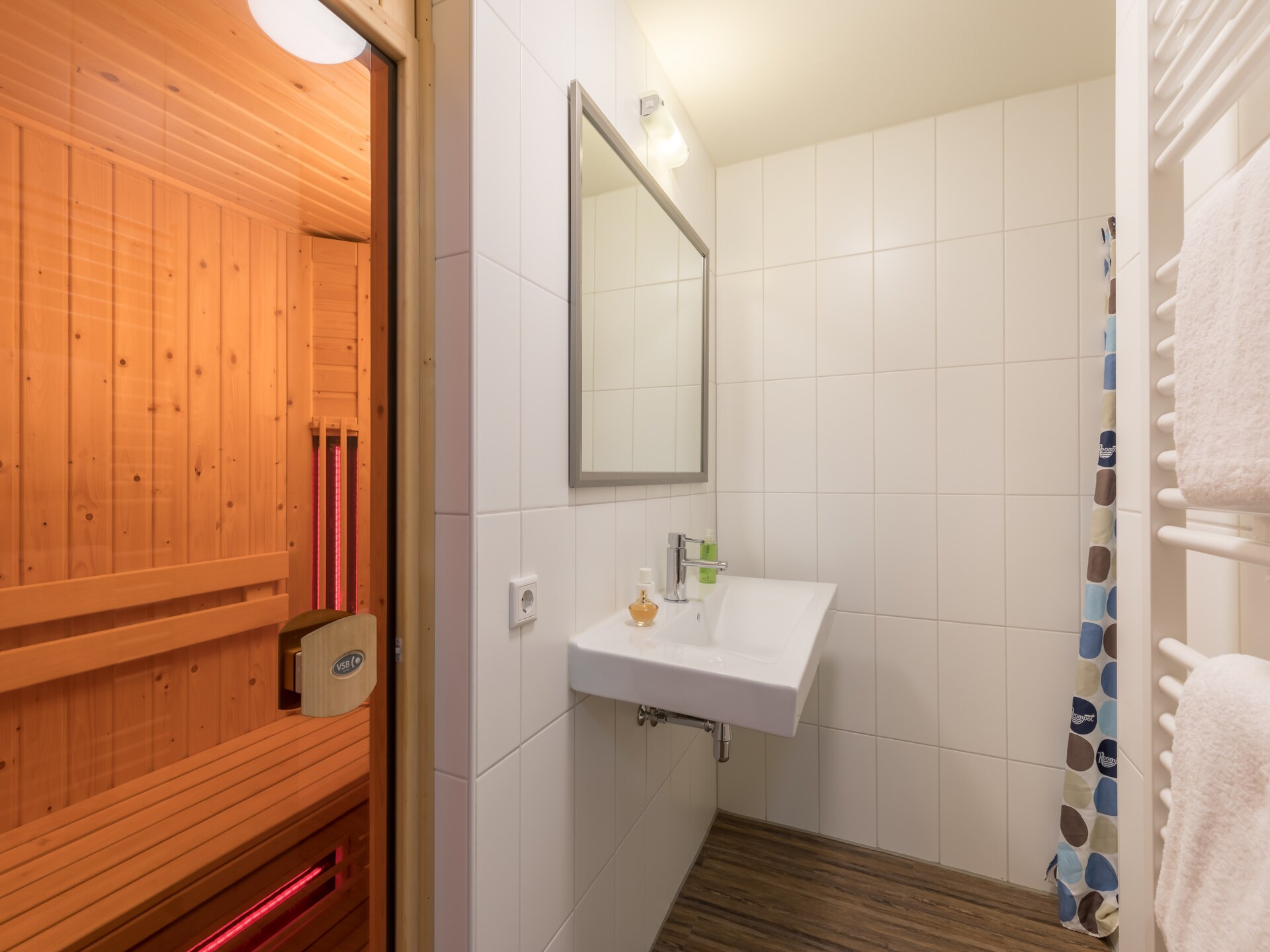 Luxe groepsvilla met sauna en gratis thermaalbaden in Arcen, Limburg - foto 12