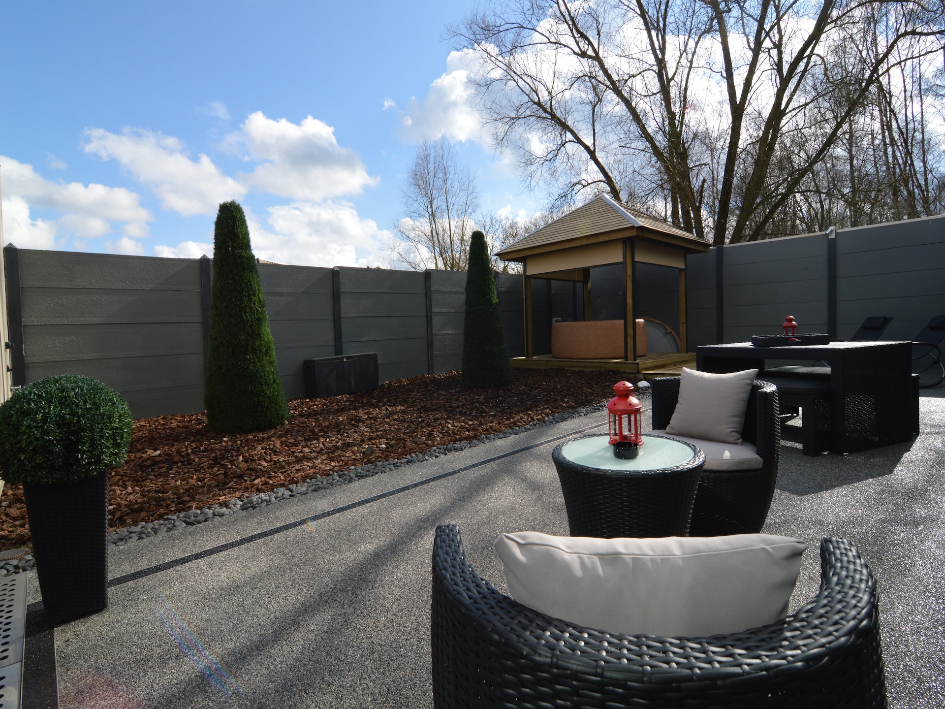 Op 1,0 km van centrum: Stijlvol wellnessvakantiehuis in Welkenraedt - foto 31