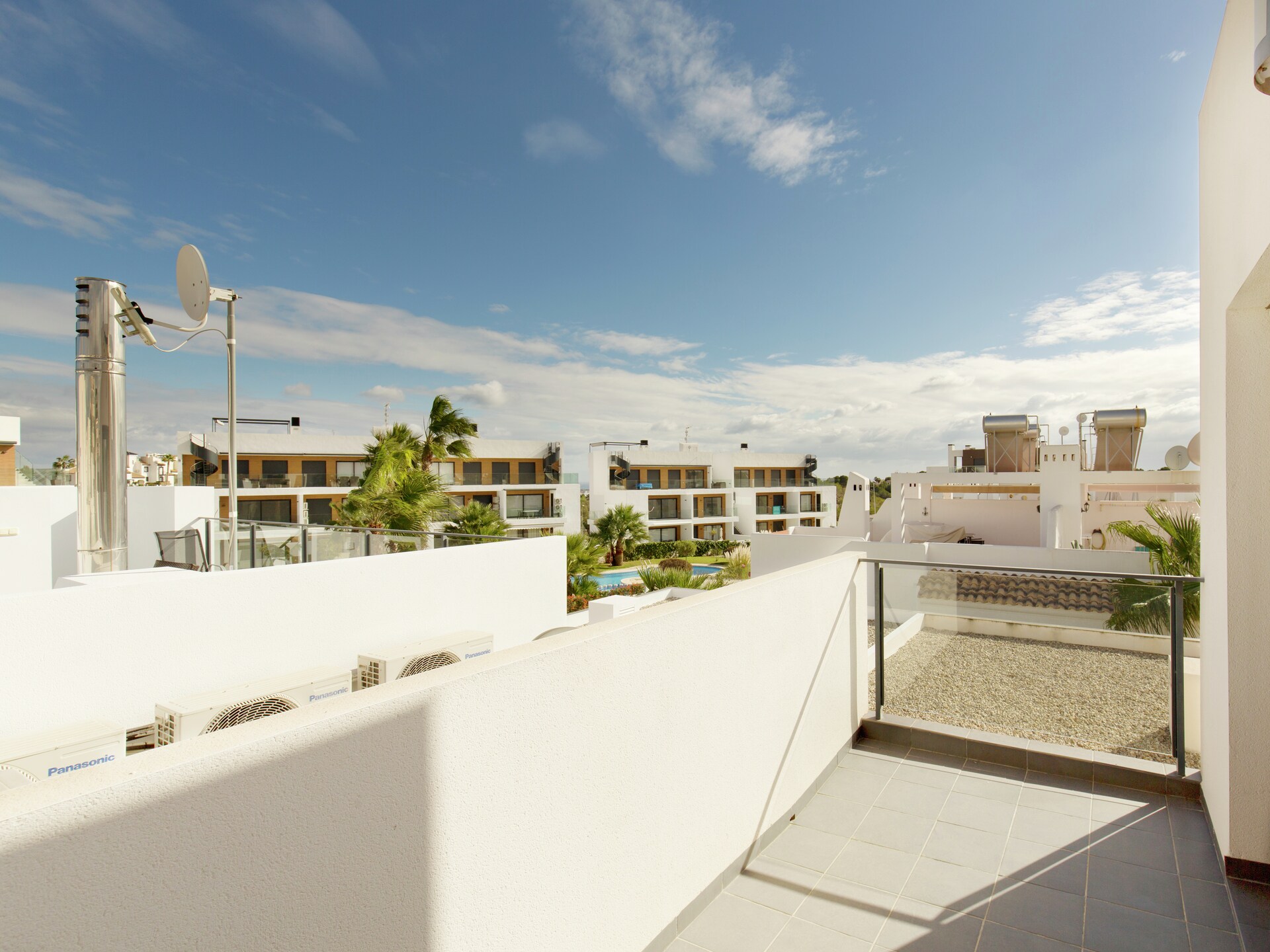 Zonovergoten vakantiehuis met zwembad nabij stranden Orihuela Costa - foto 22