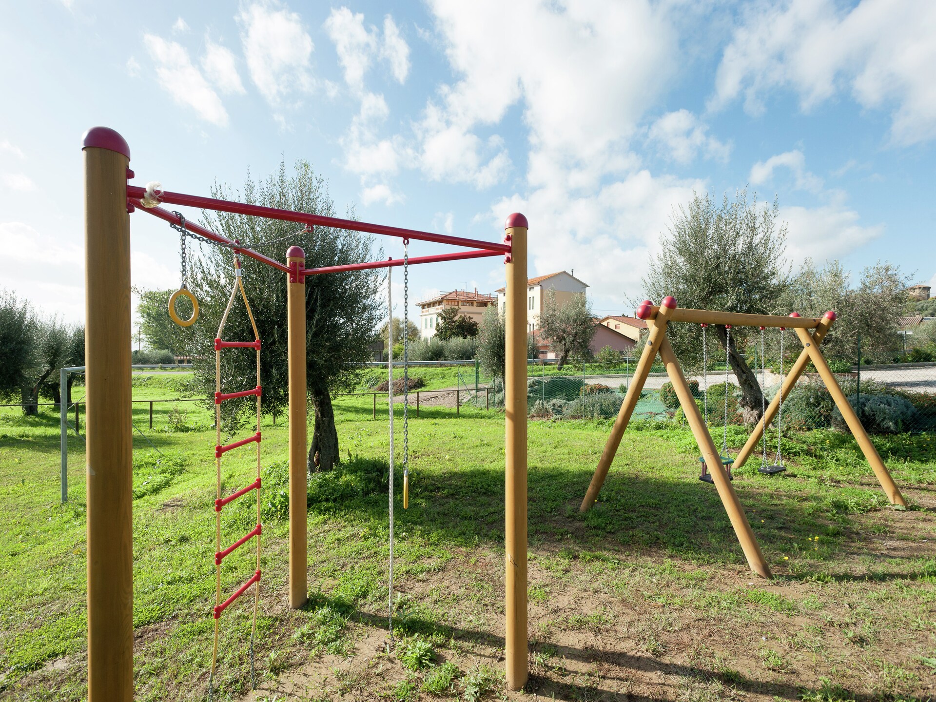 Landhuis Salice bij het Trasimeense Meer met zwembad en tuin - foto 38