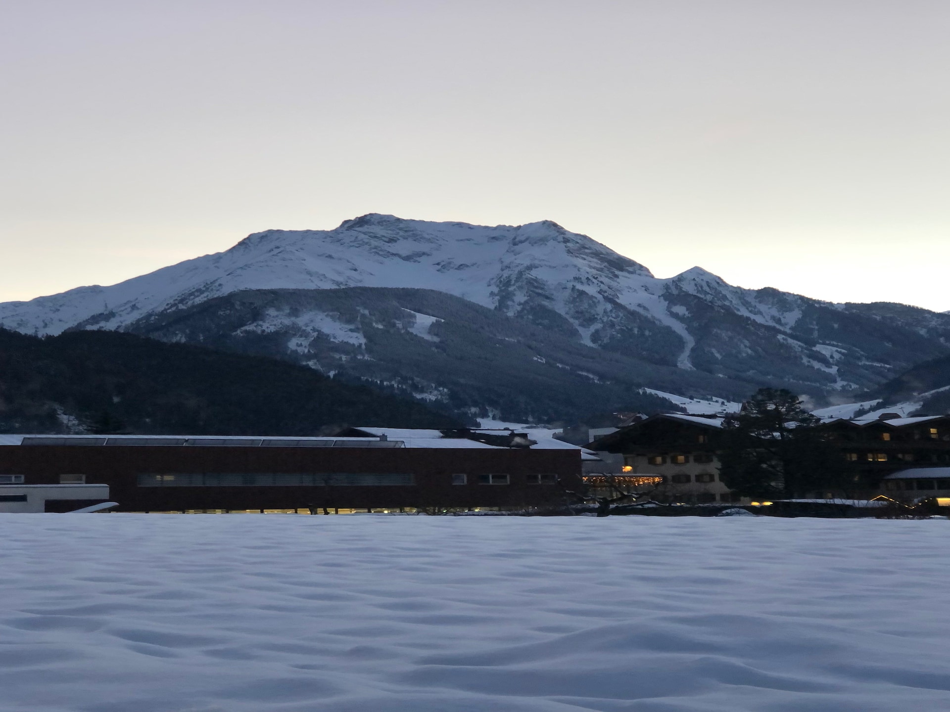 Op 1,0 km van het centrum: Sneeuwzeker appartement in Mayrhofen - foto 33