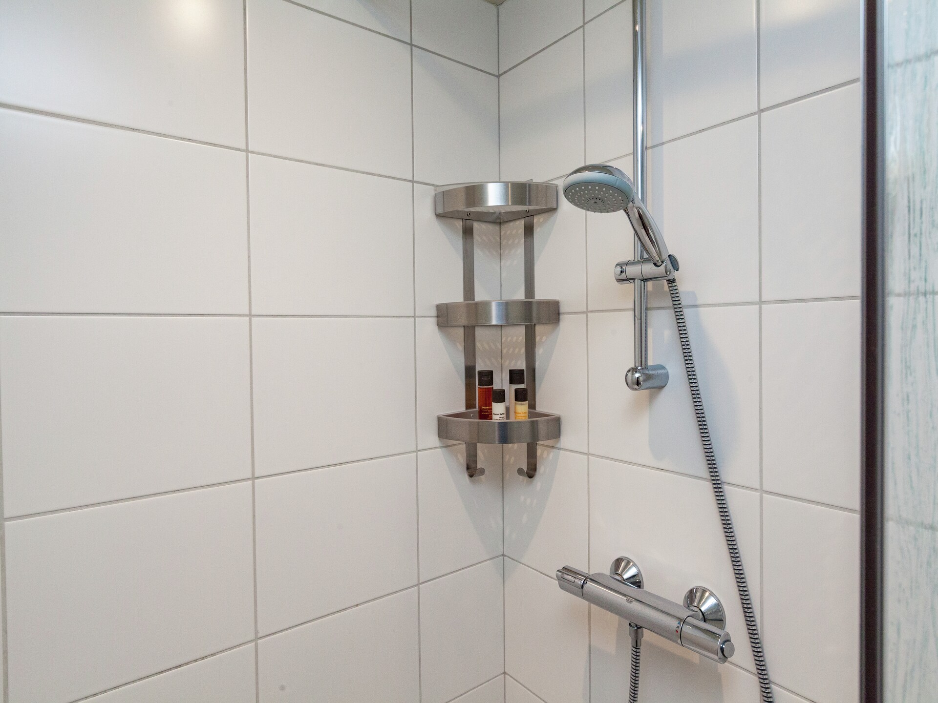 Aan het meer: Luxe bungalow Chalet Vert in Wirtzfeld voor 6 personen - foto 19