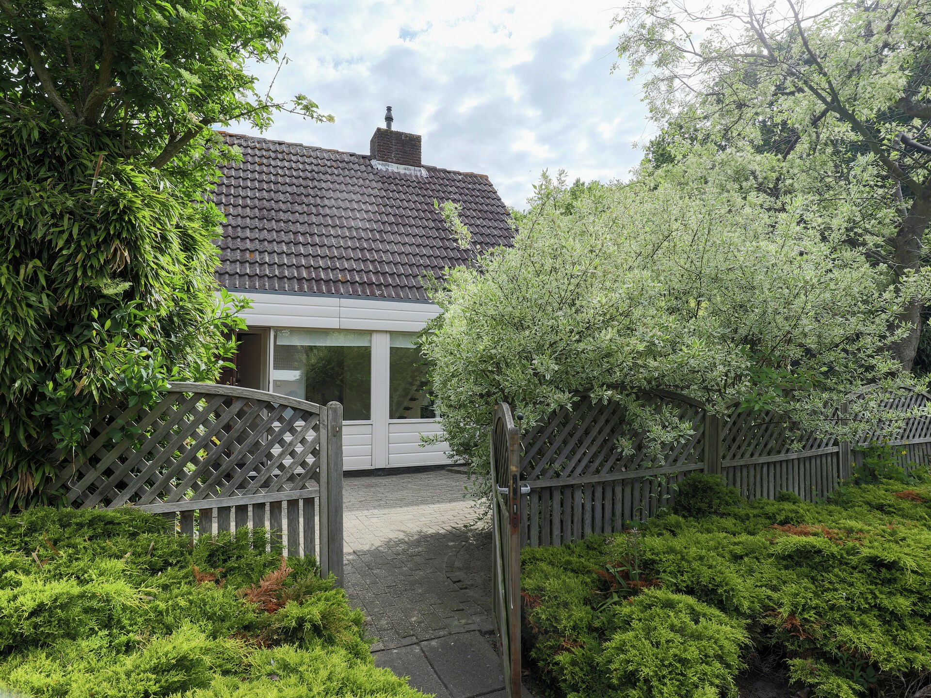 Luxe vrijstaand vakantiehuis aan meer in Noordwijkerhout met tuin - foto 7