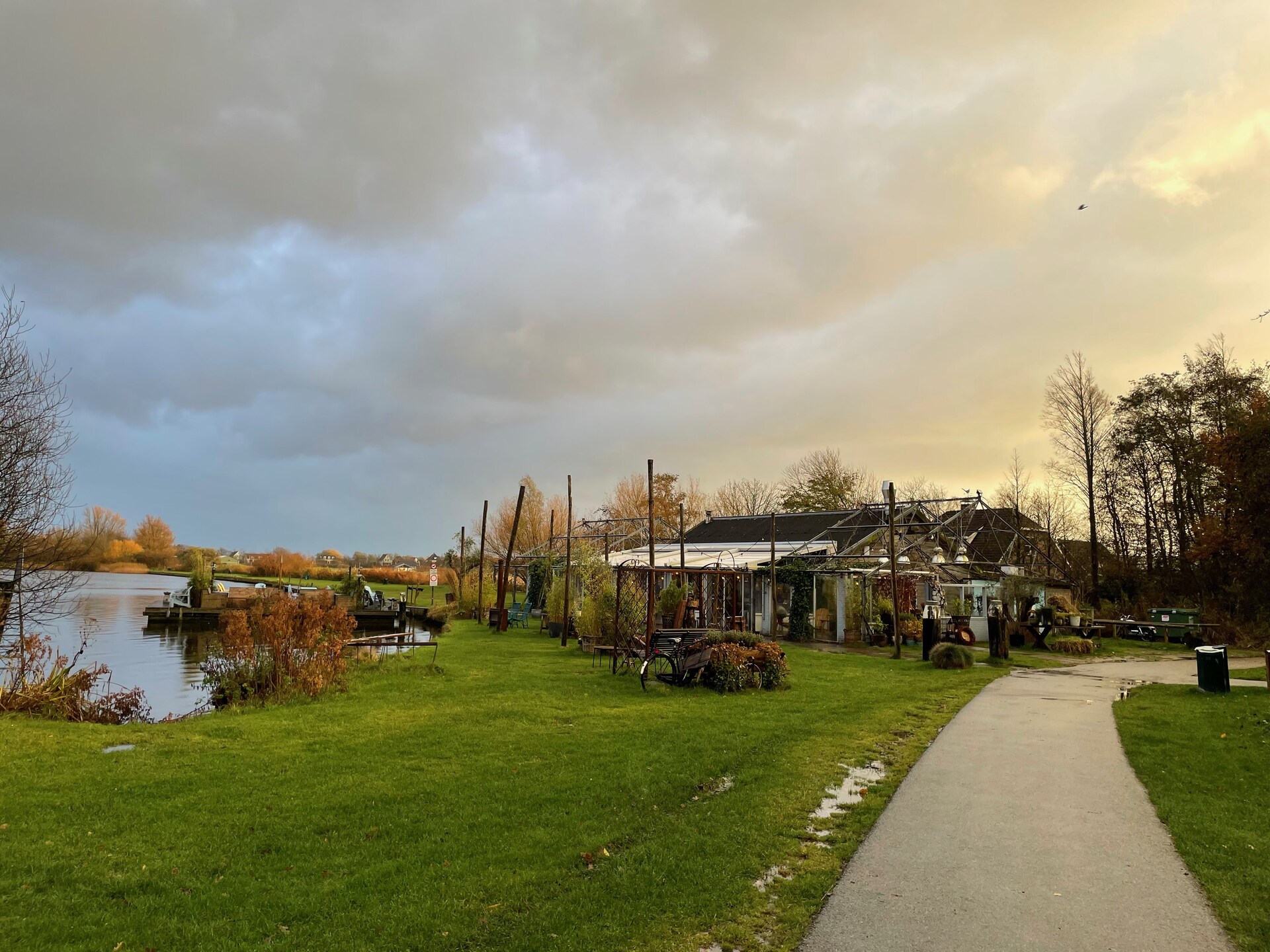 Cosa Nora: Vrijstaand vakantiehuis aan bos en meer in Noordwijkerhout - foto 23