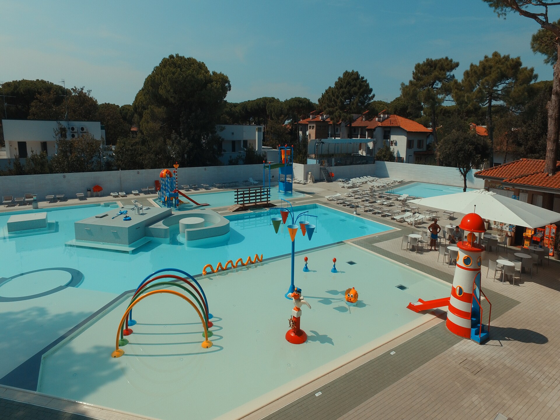 Stacaravan Mimosa op Podeltapark in Lido di Spina, 500m van zee - foto 9