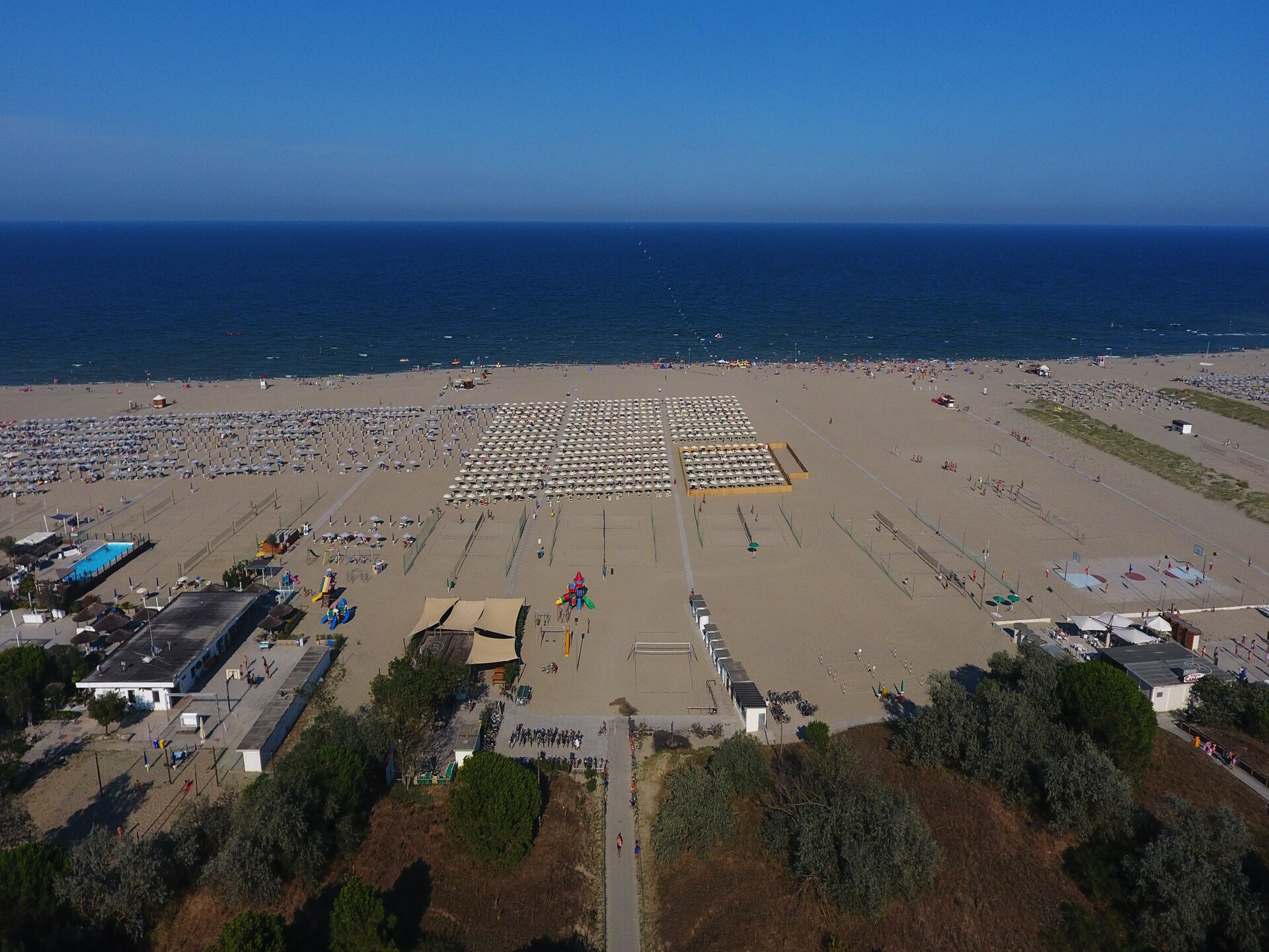 Stacaravan Mimosa op Podeltapark in Lido di Spina, 500m van zee - foto 28
