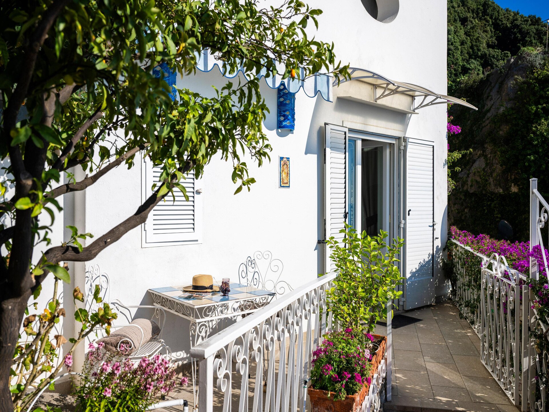 Intiem verblijf in Arienzo, Positano – 500m van zee met privéterras - foto 11