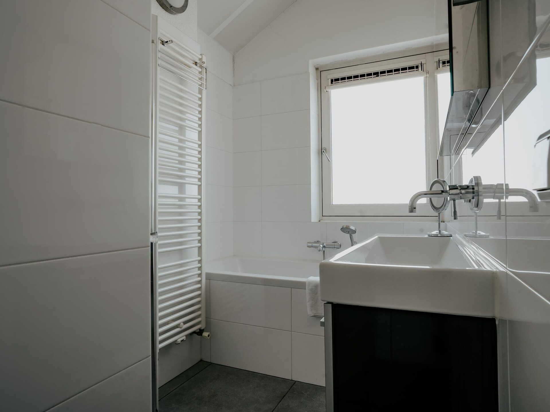 Luxe vakantiehuis aan het water in Uitgeest met eigen aanlegsteiger - foto 29
