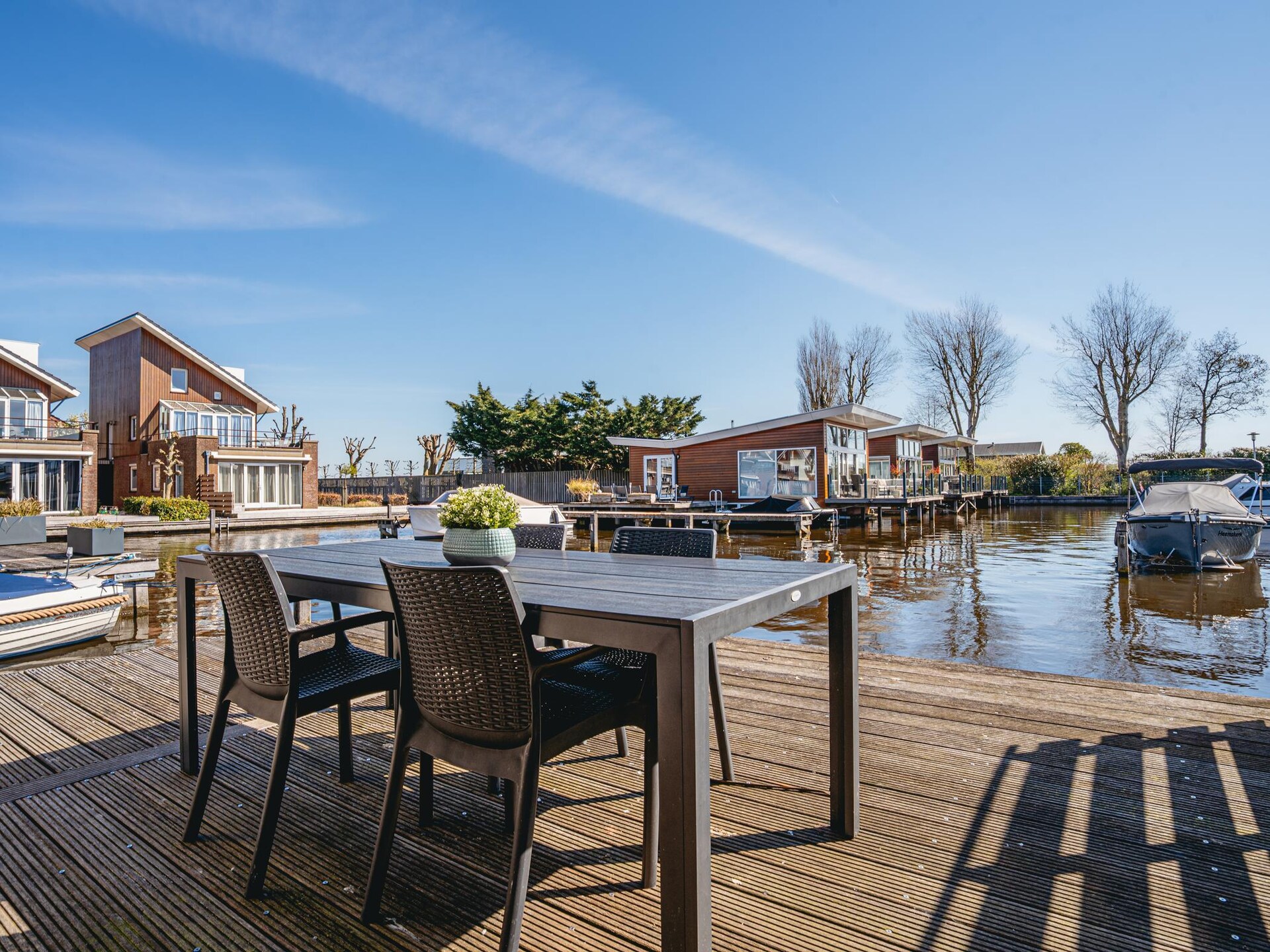 Luxe vakantiehuis aan het water in Uitgeest met eigen aanlegsteiger - foto 6