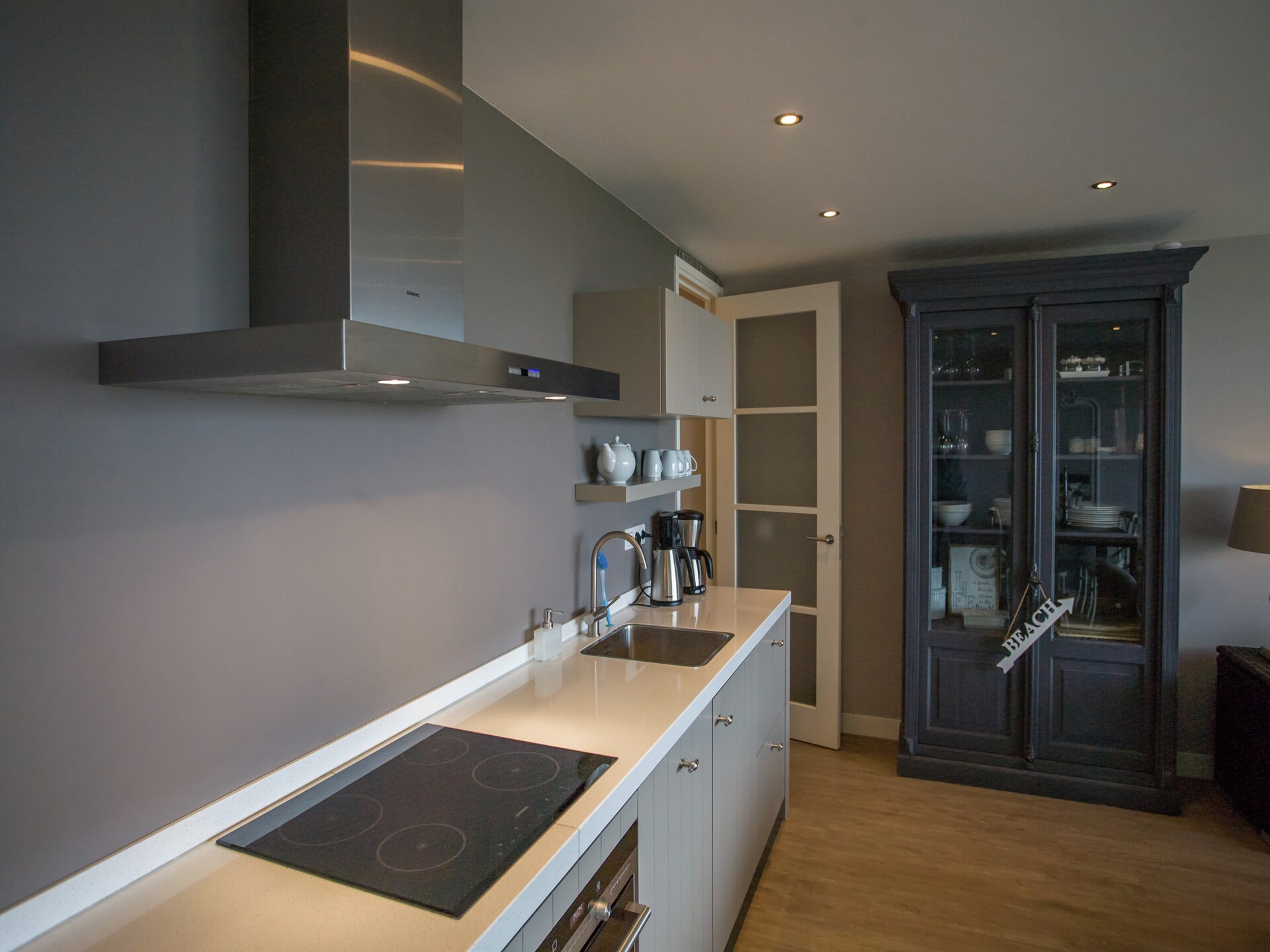 Modern appartement Zeearend Boulevard met zeezicht in Noordwijk - foto 10