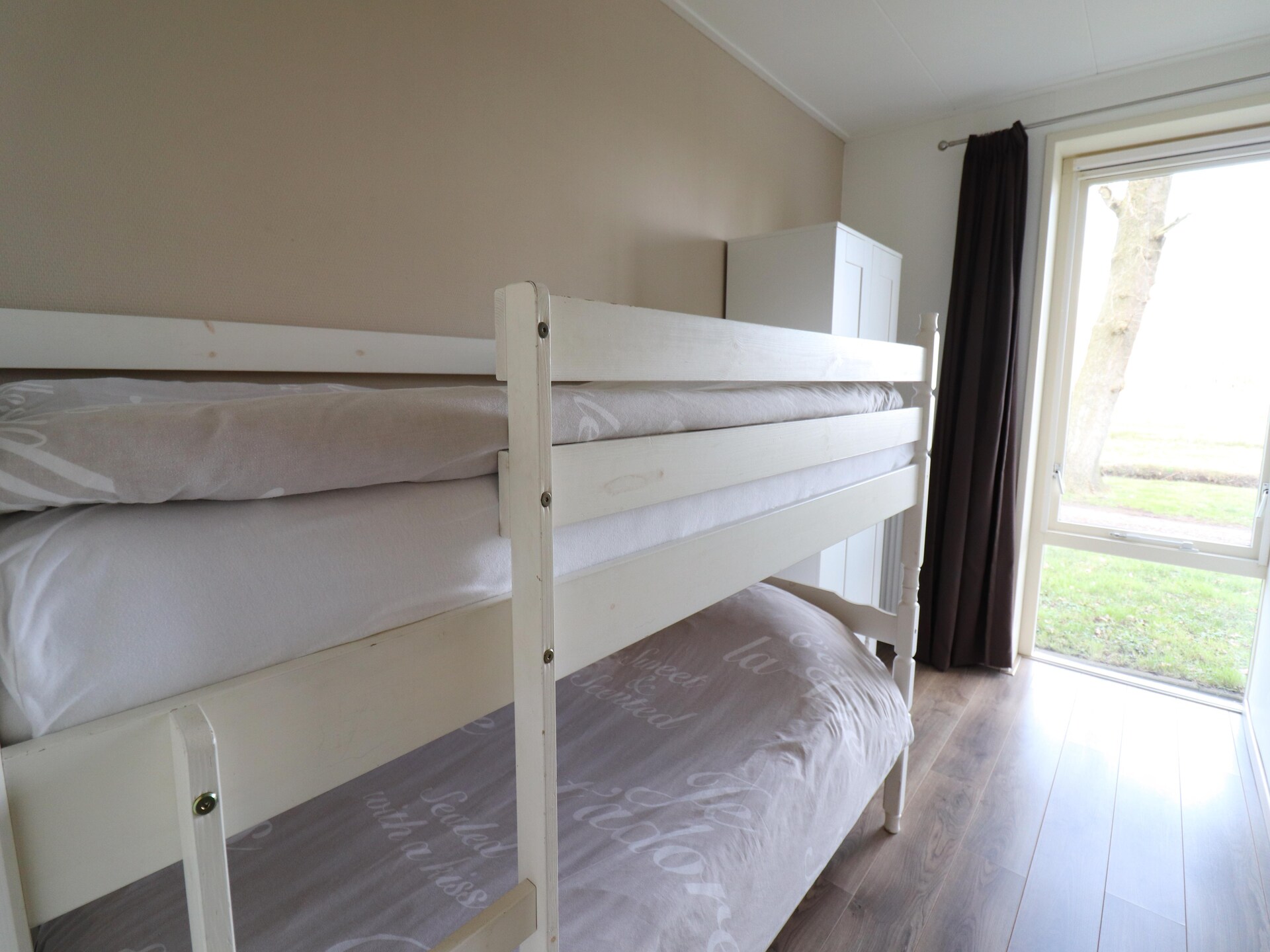 Luxe vakantiehuis Berkenhof in Workum met weids uitzicht over Friese landerijen - foto 18