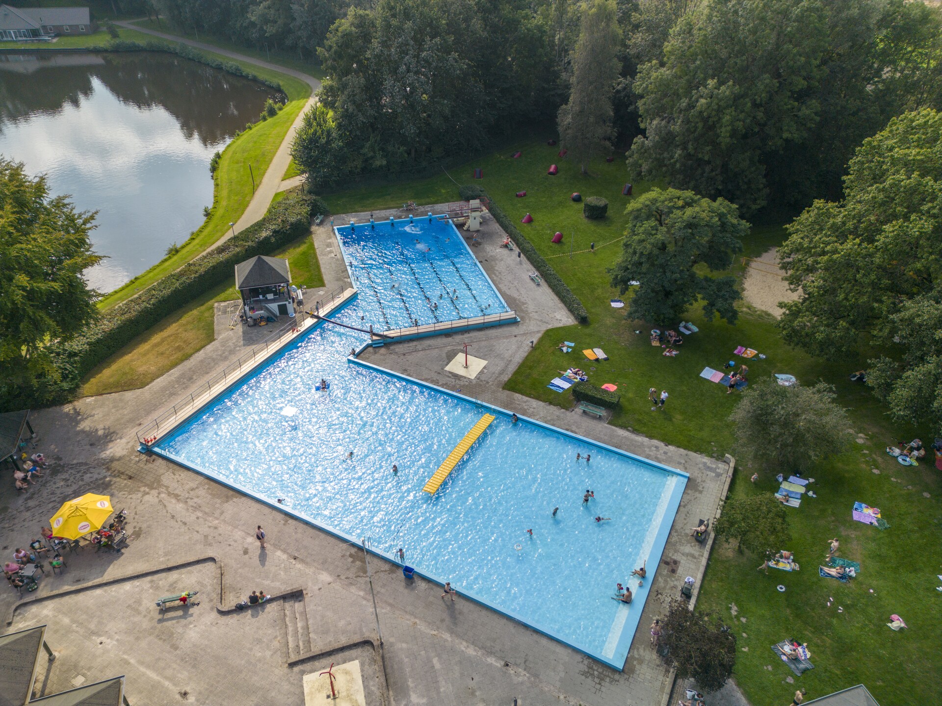 Sfeervol chalet aan het water in Drenthe, huisdieren welkom - foto 20