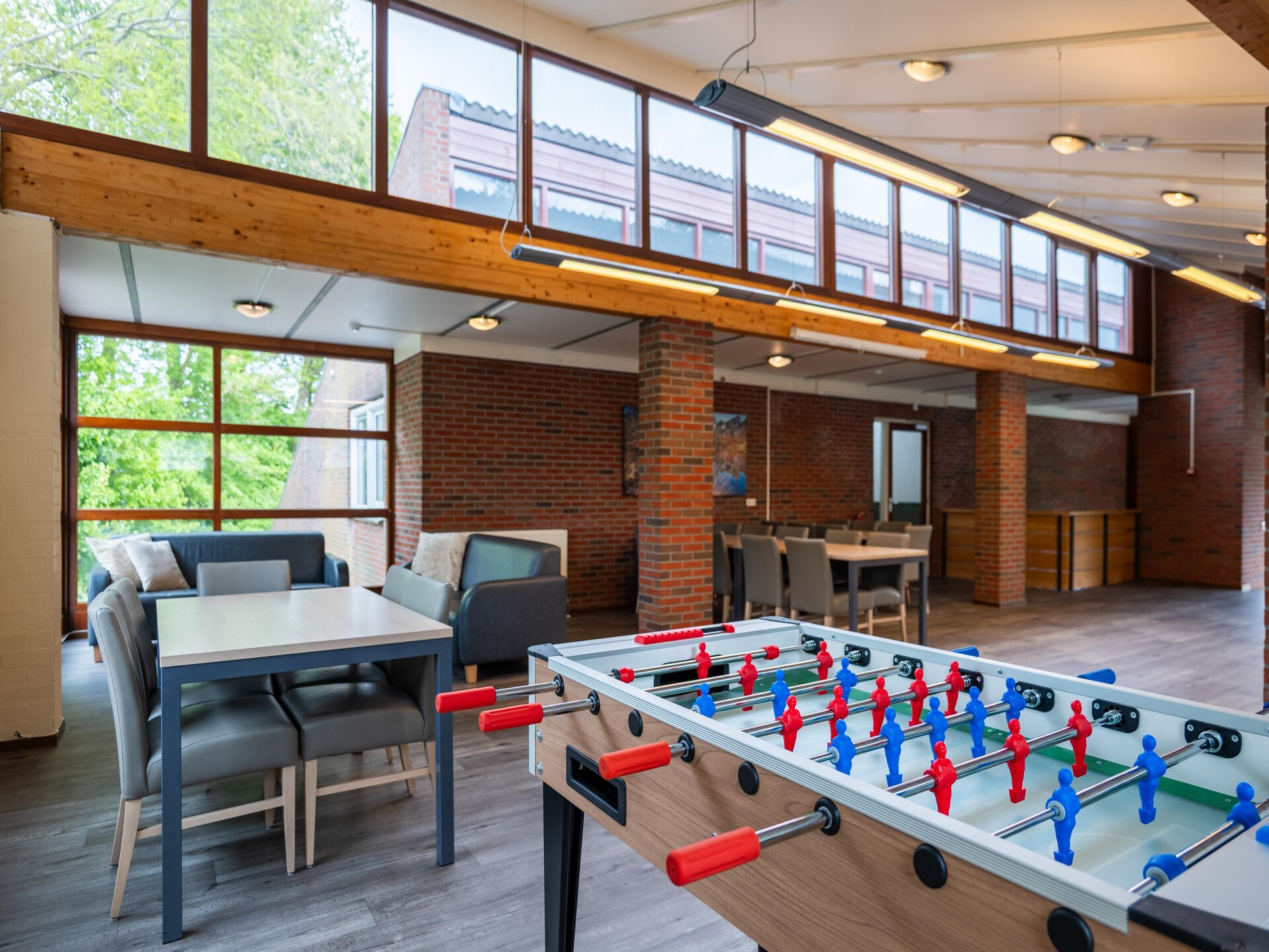 Groepsaccommodatie Hunzepark 10: luxe bungalow voor 36 personen aan Drentse vijver - foto 18