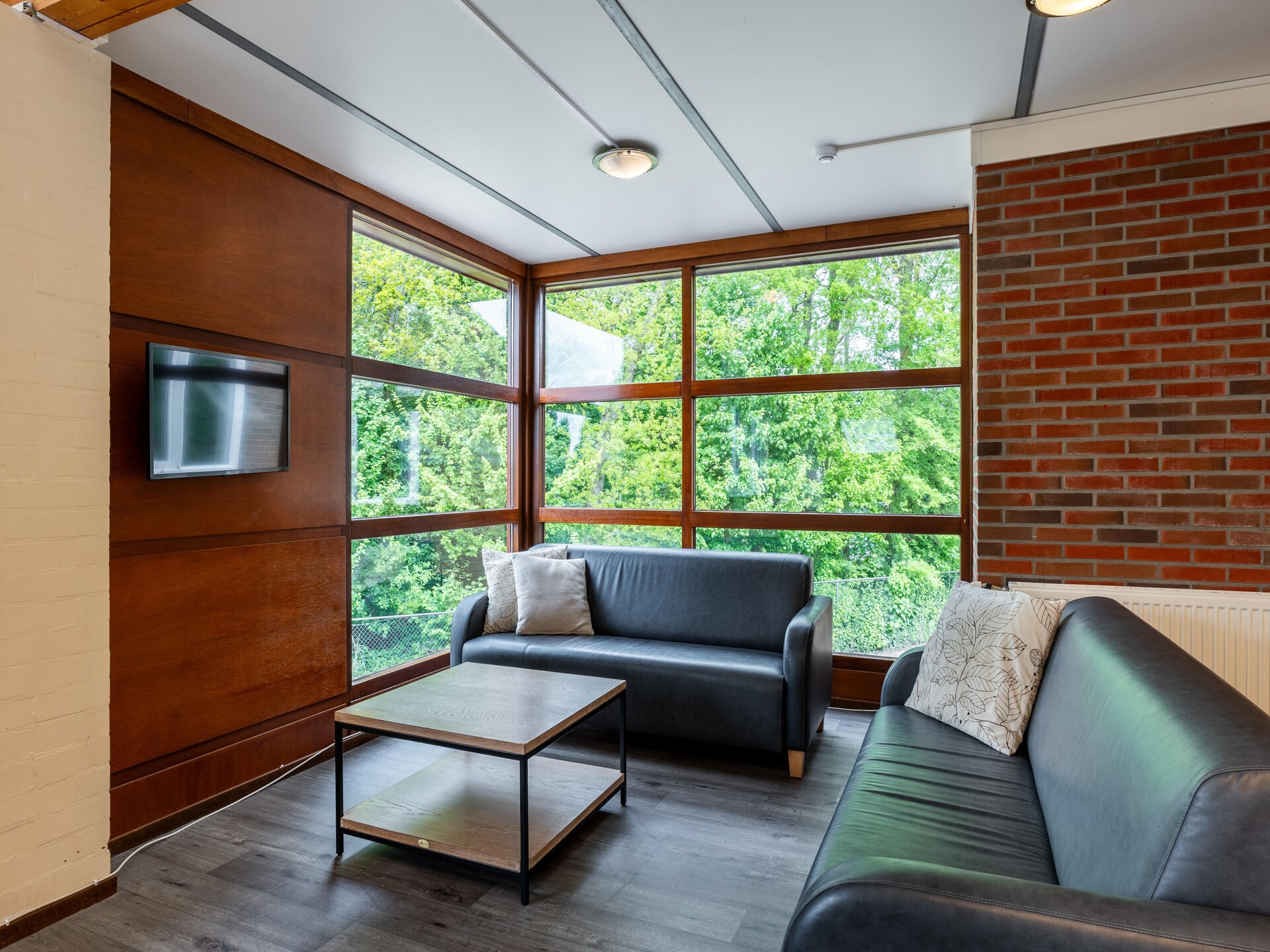 Groepsaccommodatie Hunzepark 10: luxe bungalow voor 36 personen aan Drentse vijver - foto 10