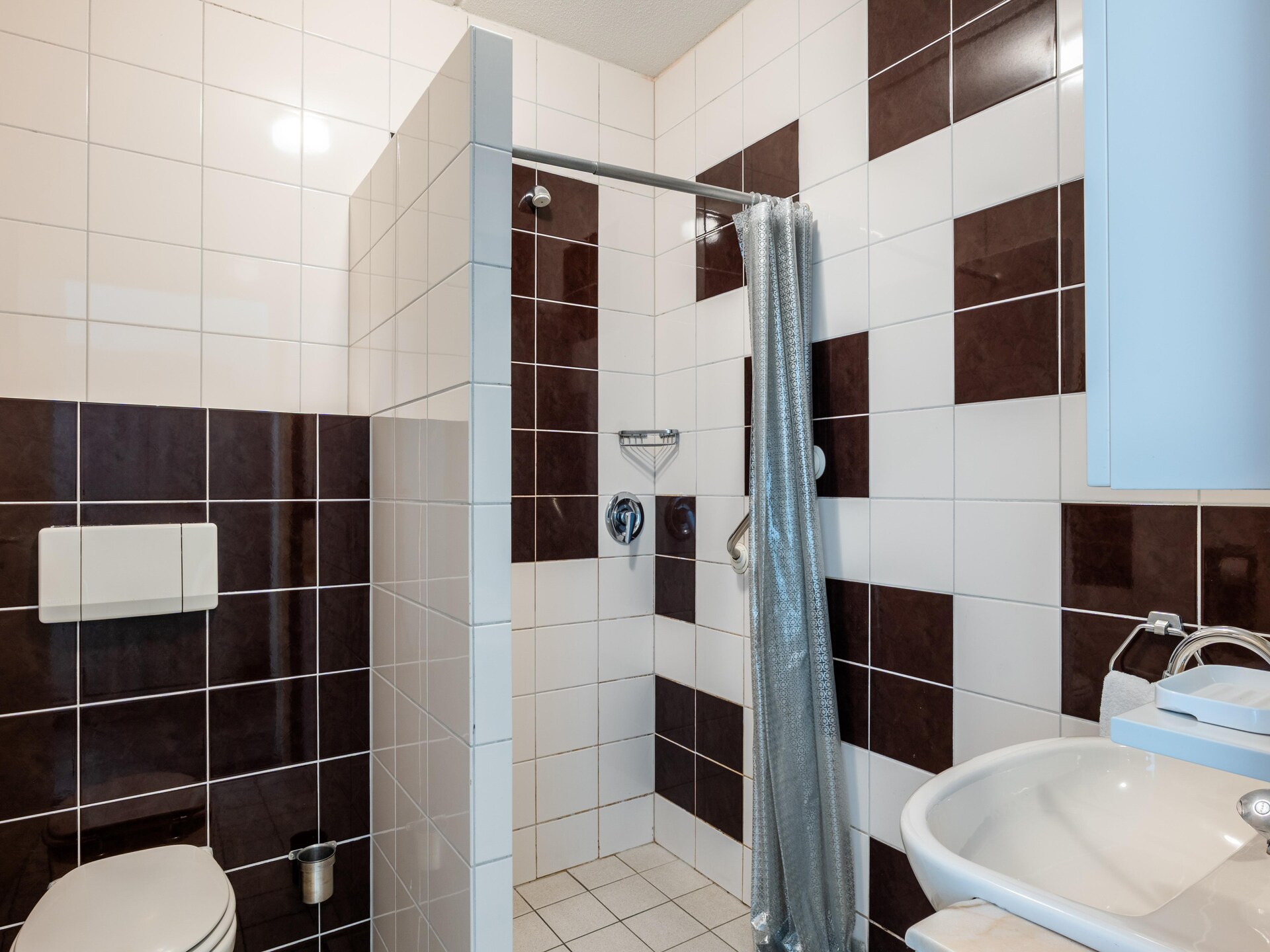 Groepsaccommodatie Hunzepark 10: luxe bungalow voor 36 personen aan Drentse vijver - foto 16