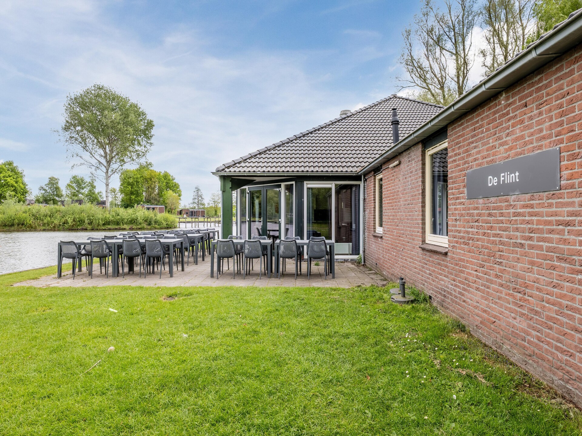 Groepsbungalow voor 40 personen met vijveruitzicht in Hunzepark, Drenthe - foto 21