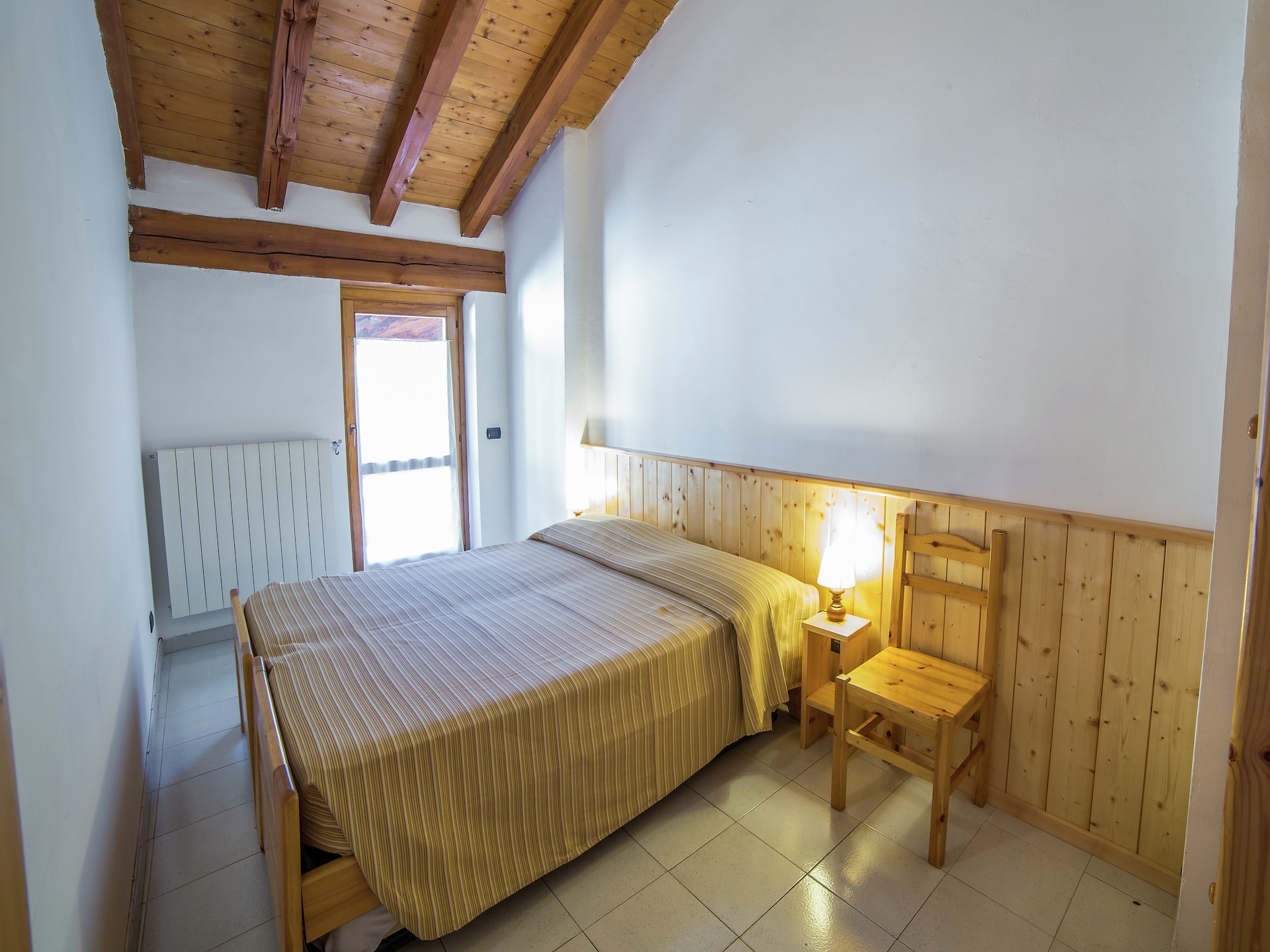 Ruim 8-persoons appartement in Antey-Saint-André, vlakbij de skipistes - foto 4
