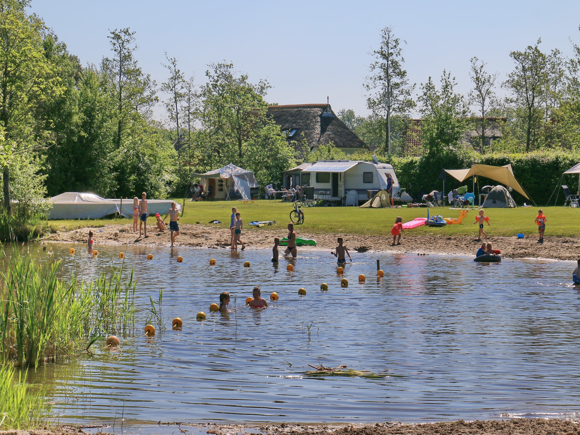 Vrijstaand vakantiehuis met tuin op Landgoed Eysinga State, nabij Langweer - foto 19