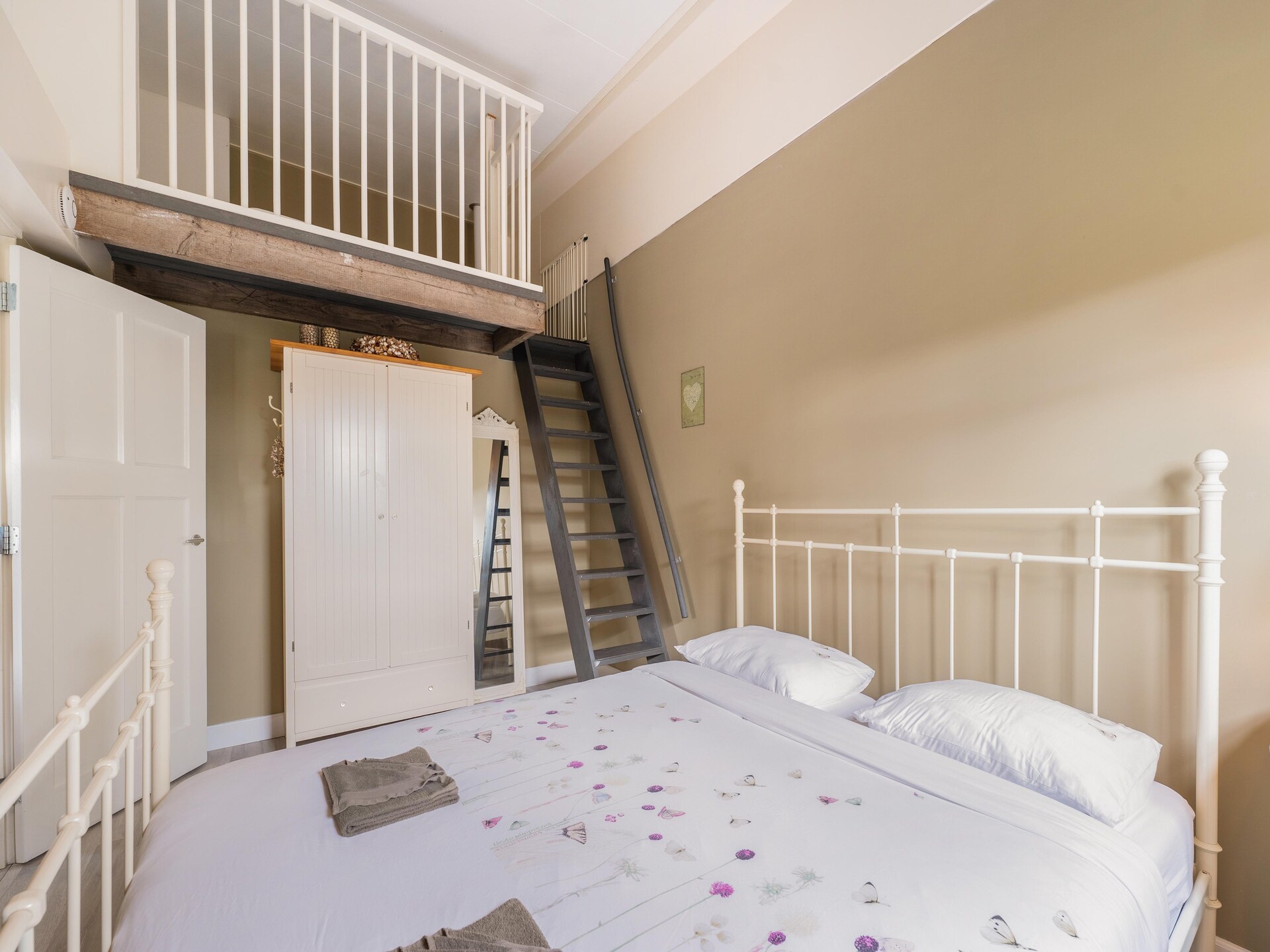 Vrijstaand vakantiehuis naast het Bollenveld in Egmond-Binnen - foto 16