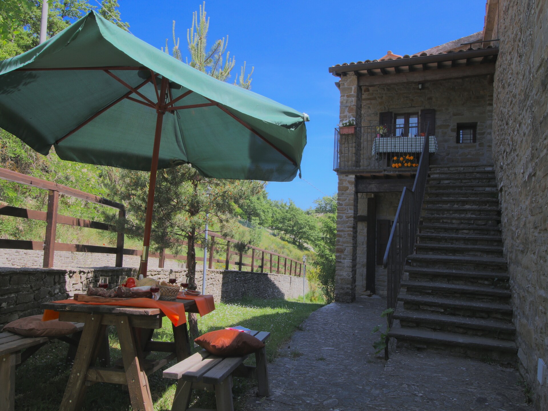 Rustieke boerderij Scalocchio in Apecchio voor 8 personen - foto 26