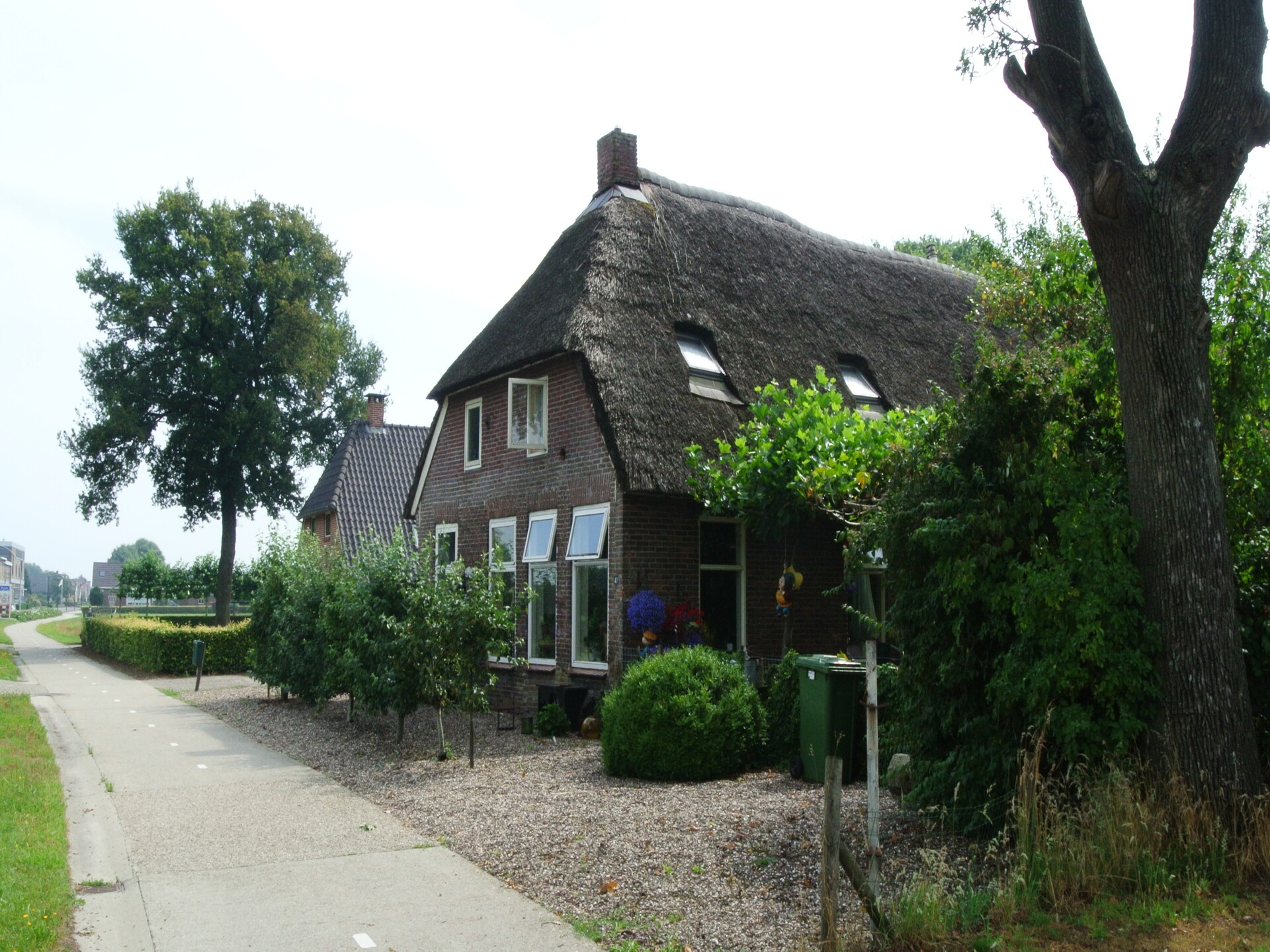 Authentieke Drentse boerderij in Wapse met omheinde tuin aan bosrand - foto 26