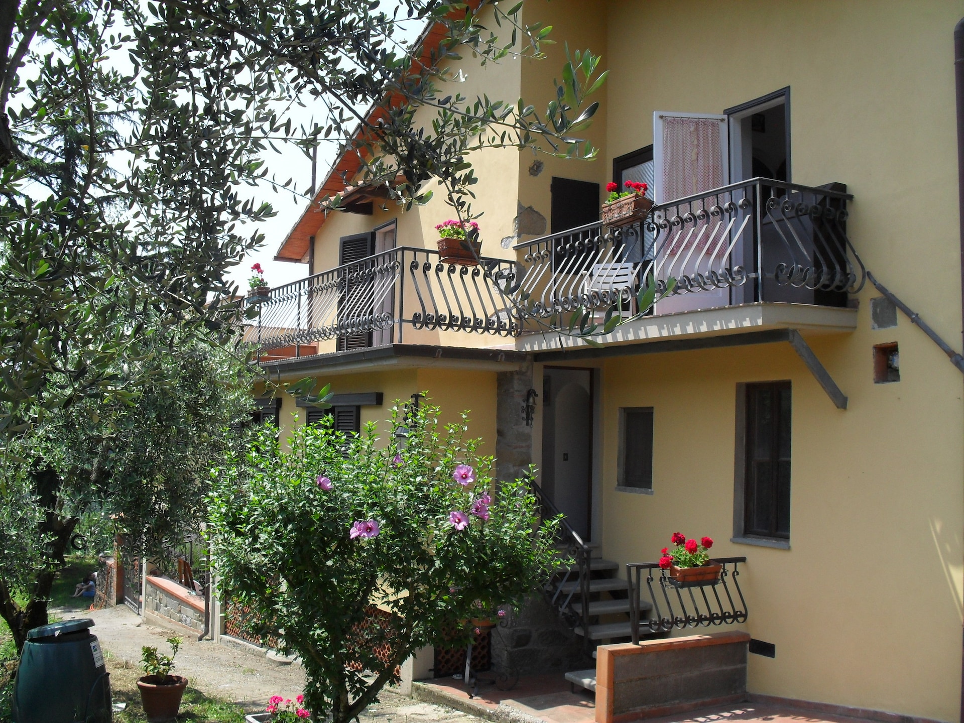 Toscaans vakantiehuis in de bossen bij Marliana, 6 personen - foto 8