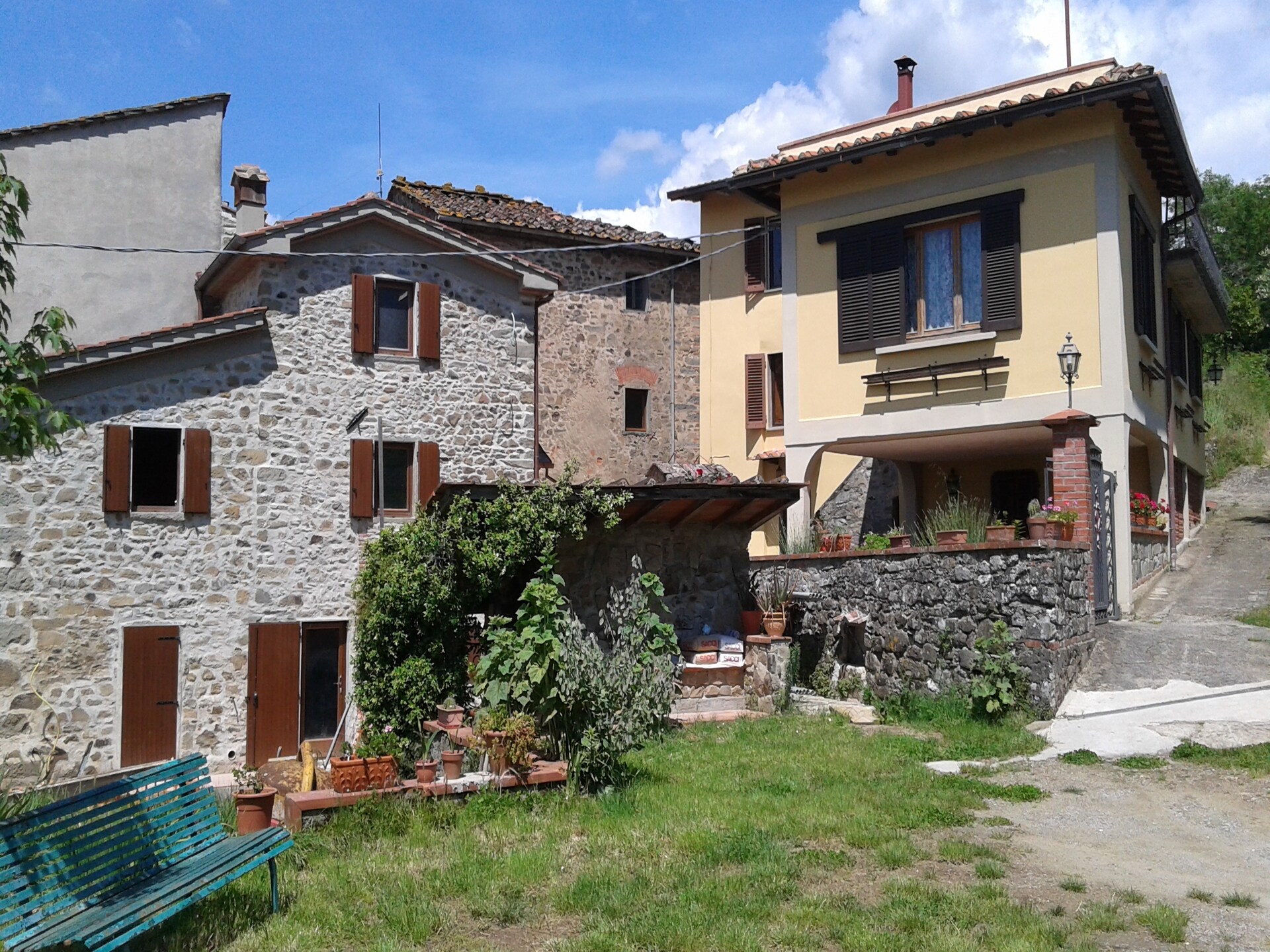 Toscaans vakantiehuis in de bossen bij Marliana, 6 personen - foto 6