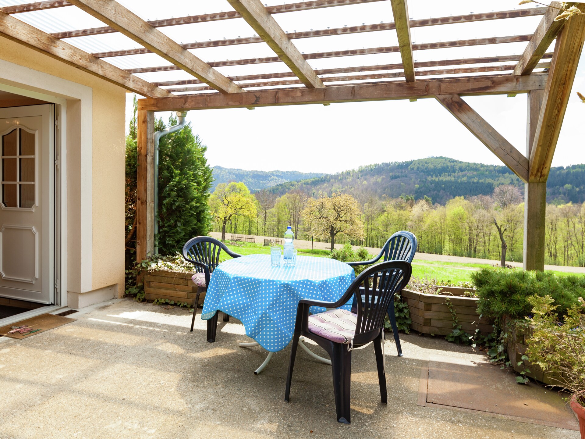 Gezellig appartement in Saksisch Zwitserland met tuin en zwembad - foto 6